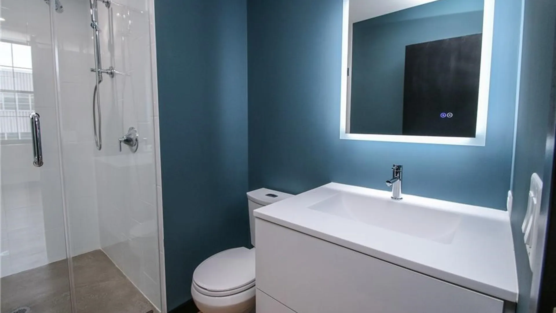 Property at 33 Russell Street, Rochester, NY 14607 8