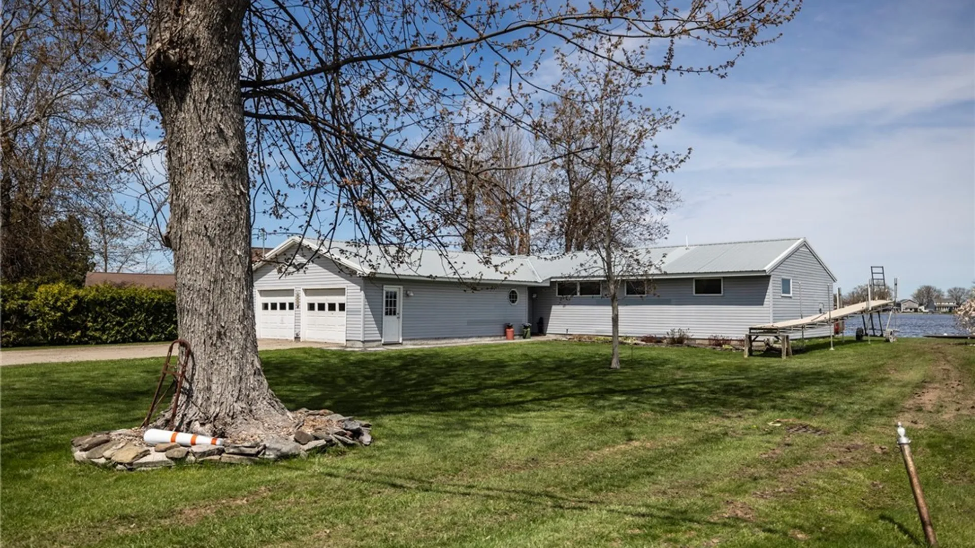 Property at 9092 Beach Road, Cicero, NY 13029 9