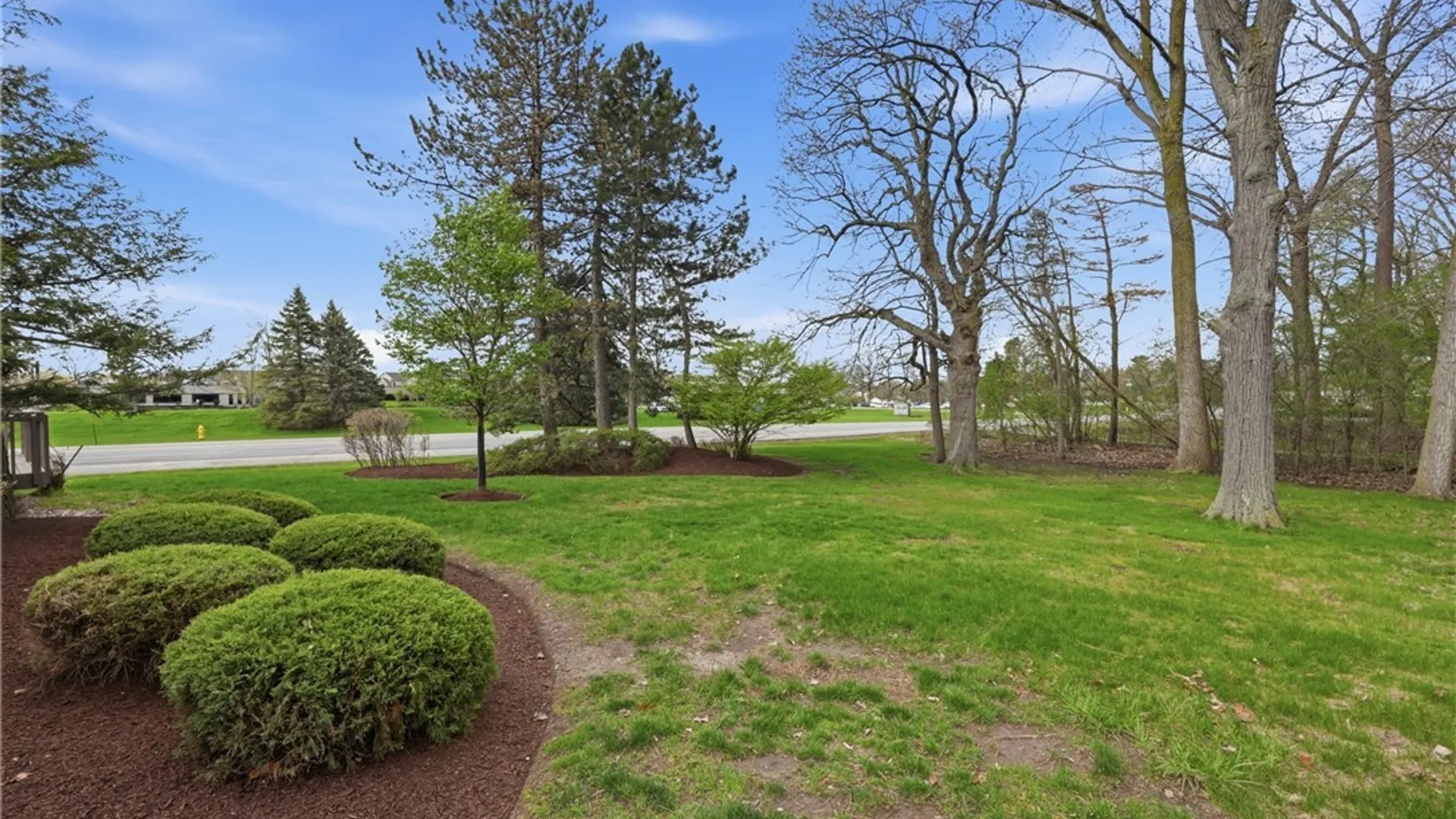 Property at 72 Little Robin Road, Amherst, NY 14228 36