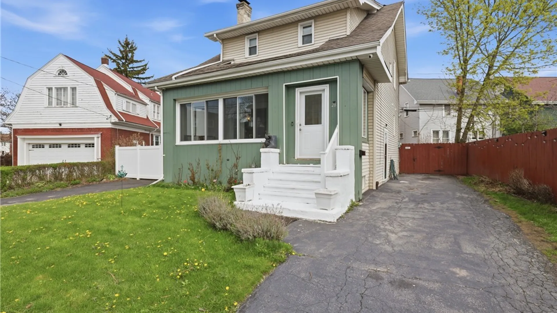 Property at 28 Mineral Springs Road, Buffalo, NY 14210 2