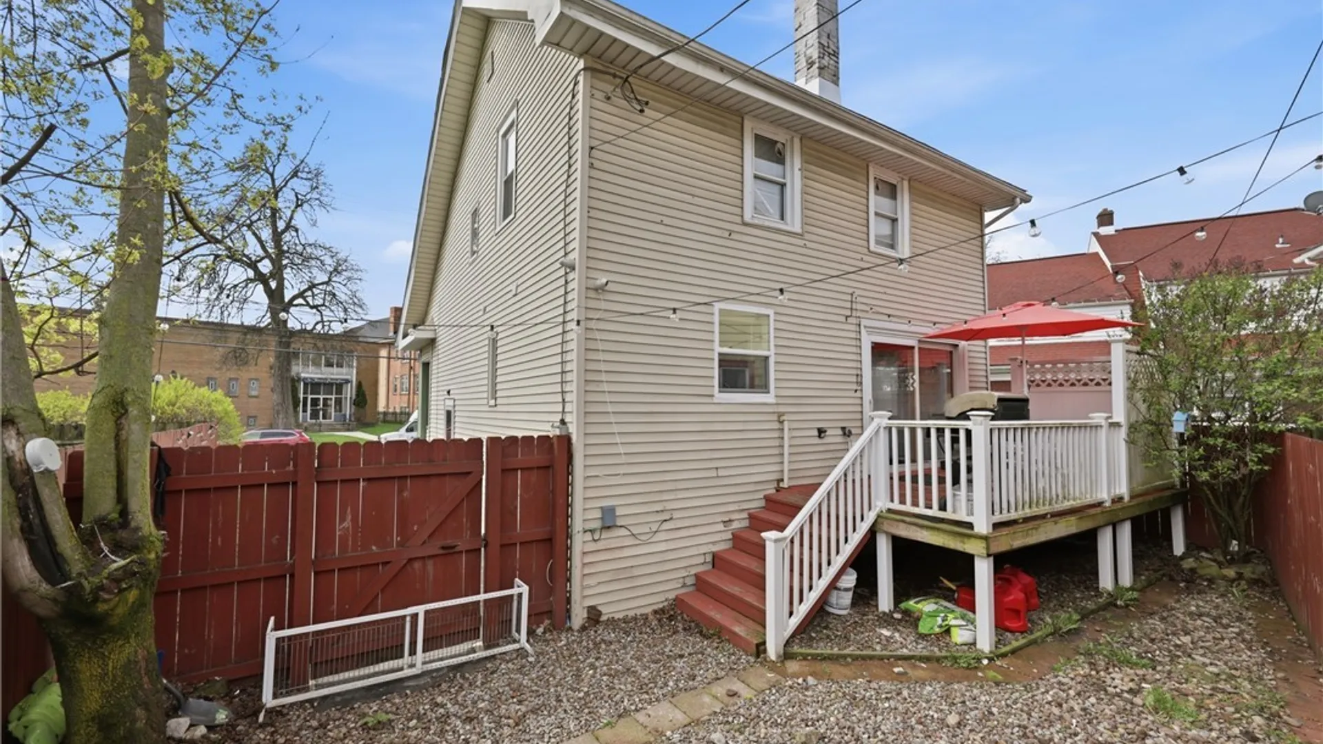 Property at 28 Mineral Springs Road, Buffalo, NY 14210 38