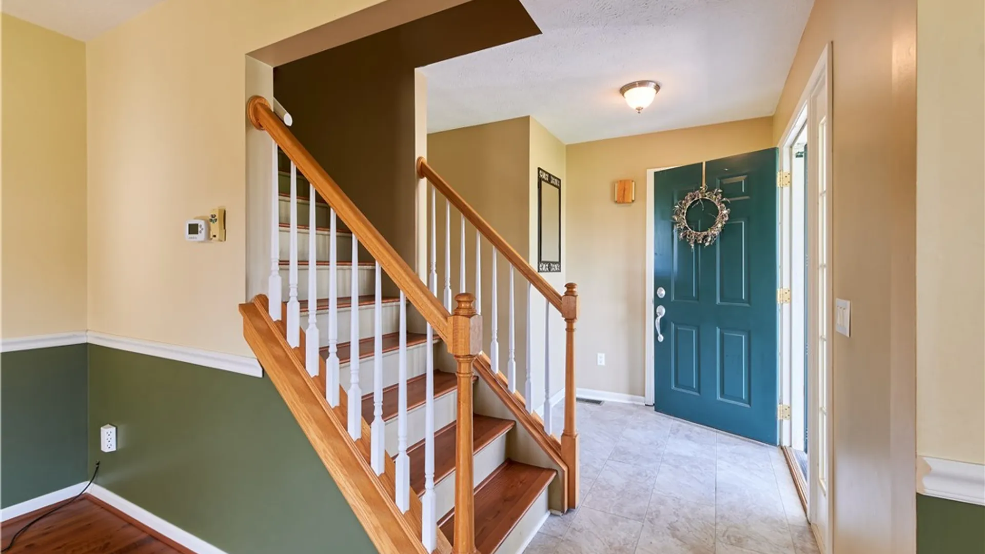 Property at 305 Alverstone Way, Henrietta, NY 14586 11