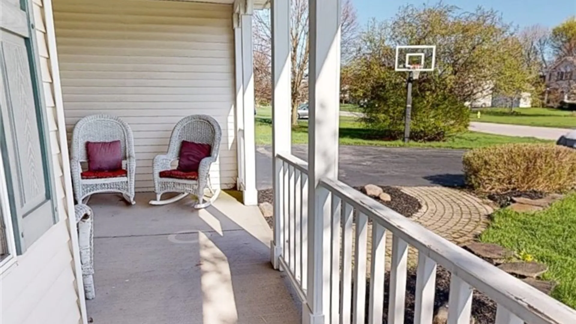 Property at 305 Alverstone Way, Henrietta, NY 14586 26