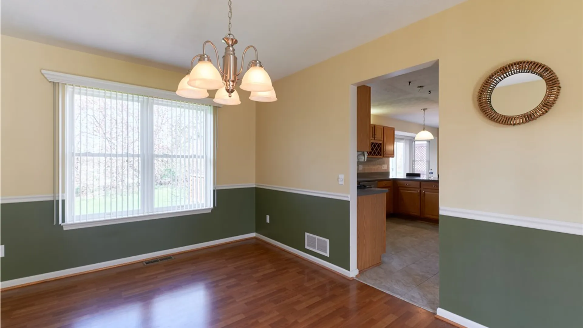 Property at 305 Alverstone Way, Henrietta, NY 14586 8
