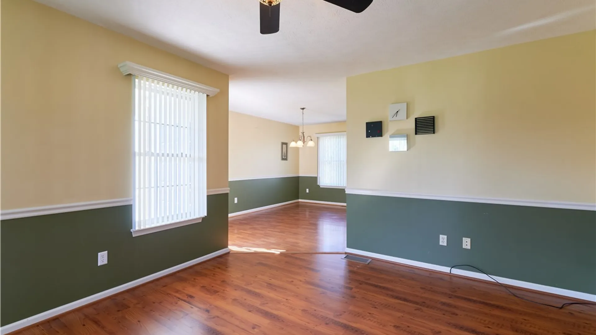 Property at 305 Alverstone Way, Henrietta, NY 14586 9