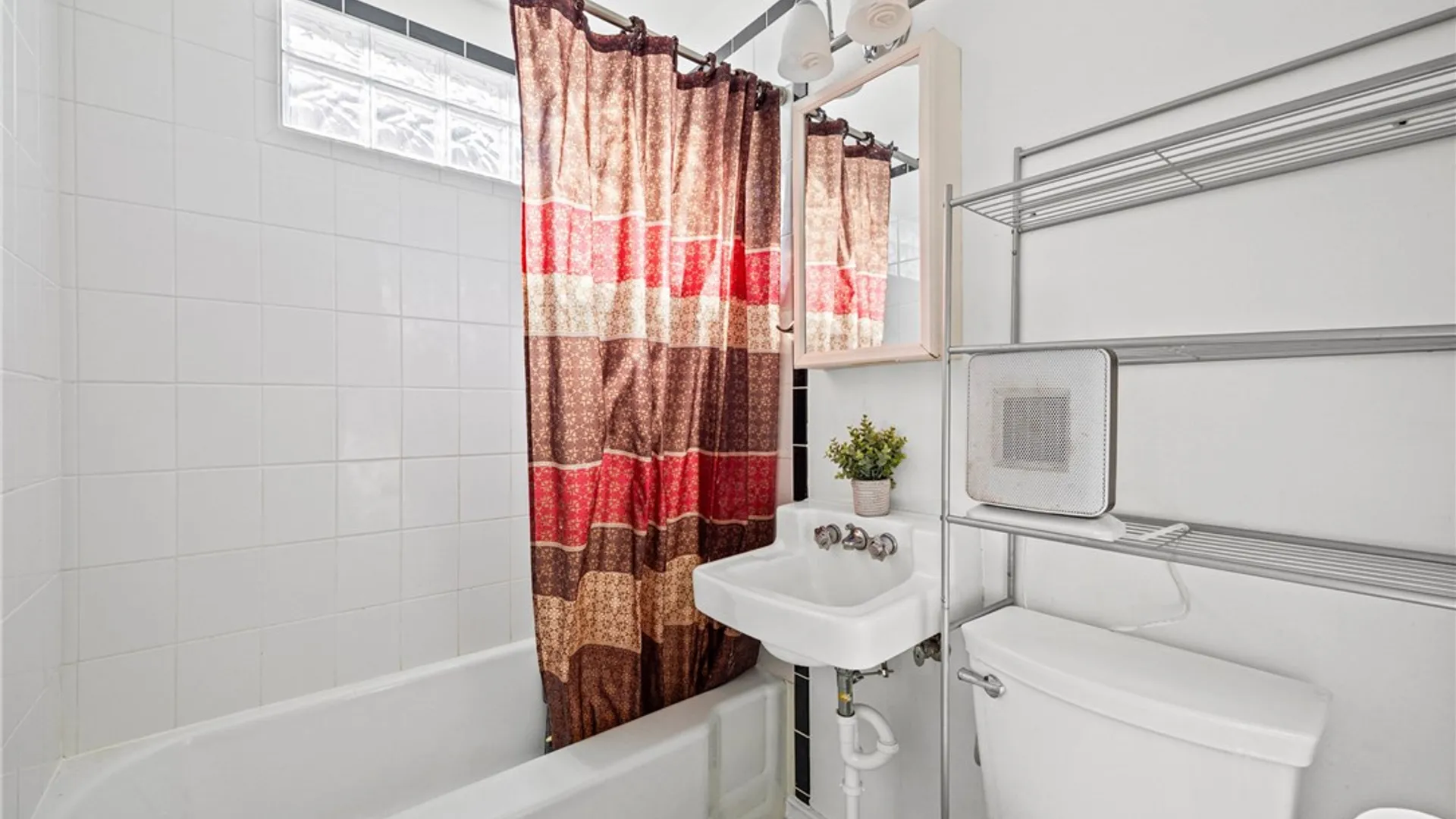 Property at 221 Florence Avenue, Greece, NY 14616 19