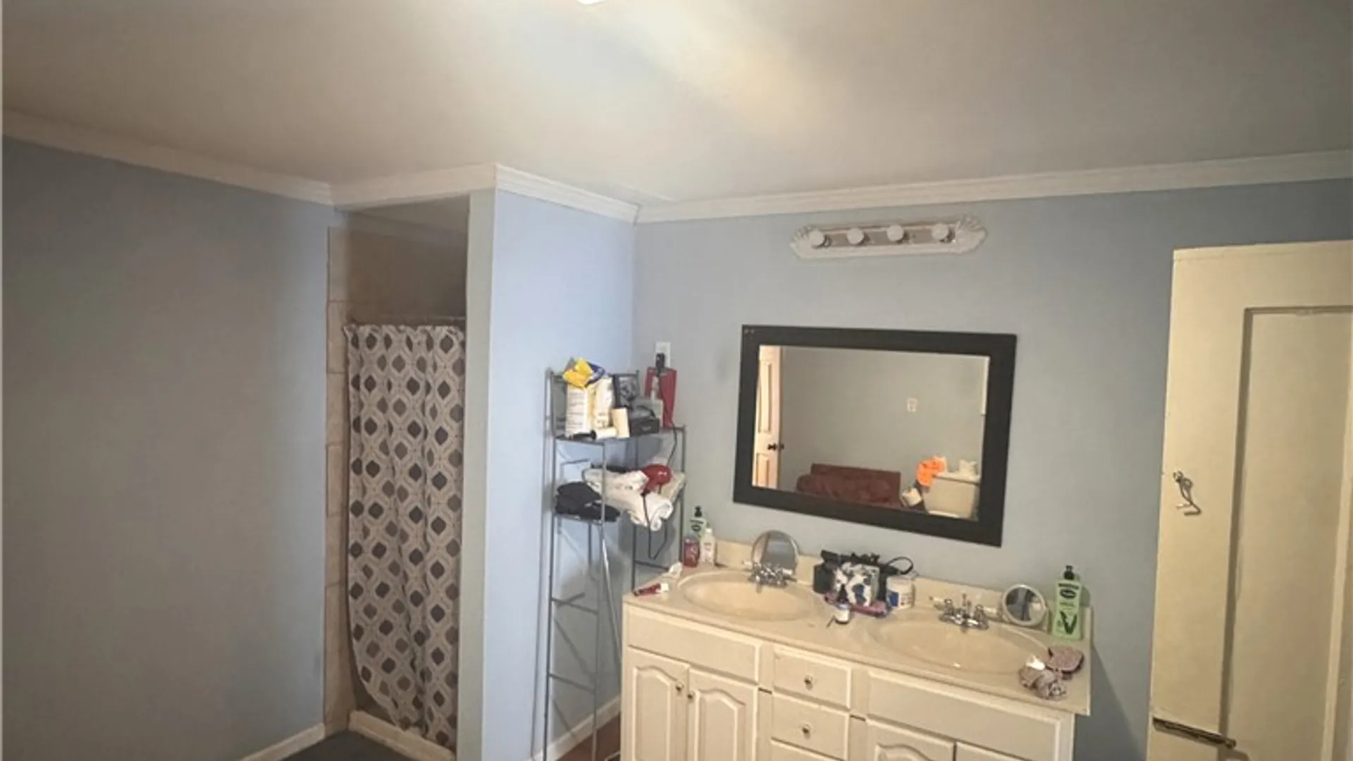 Property at 6 Foster Street, Lyons, NY 14489 13