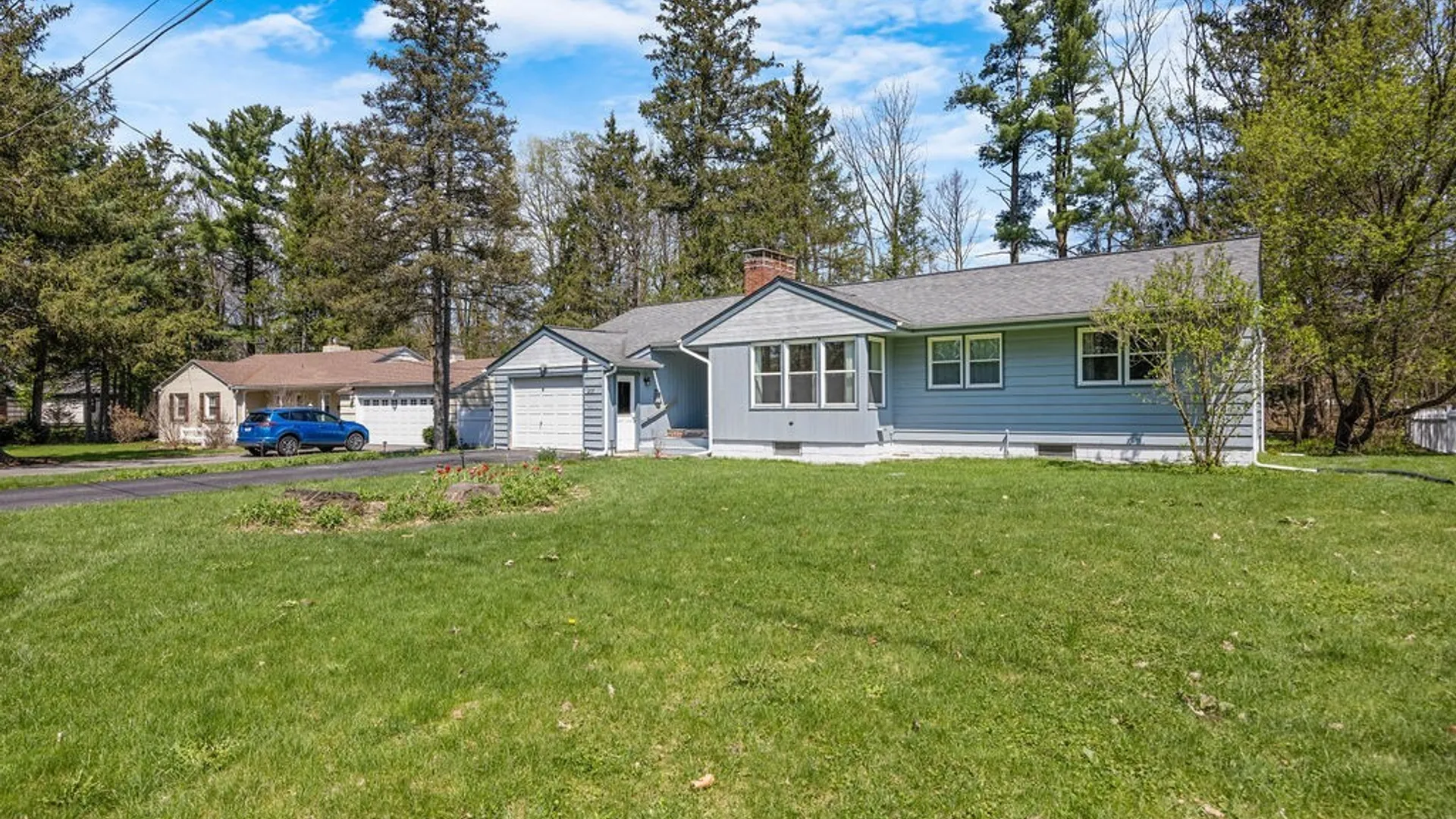 Property at 208 Concord Place, Manlius, NY 13066 2