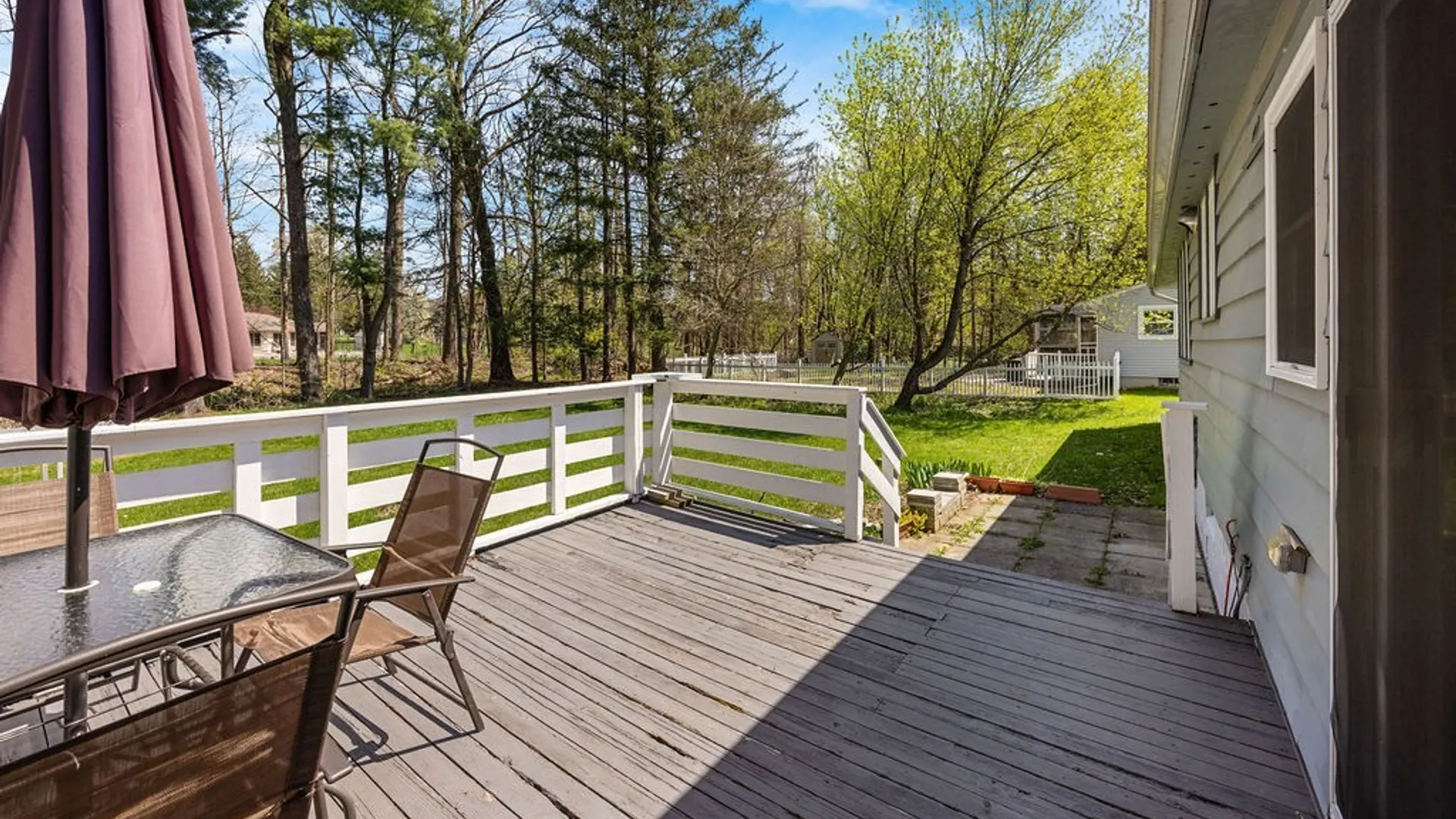 Property at 208 Concord Place, Manlius, NY 13066 6