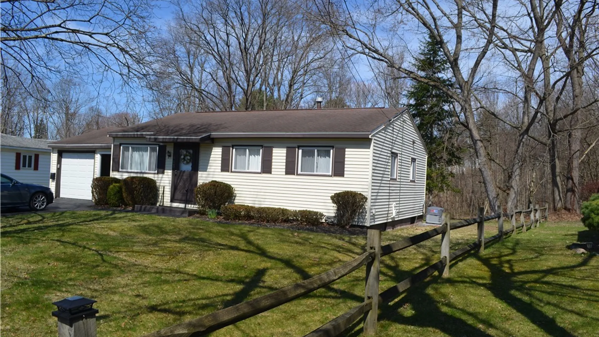 Property at 443 Jeanette Drive, Utica, NY 13502 2