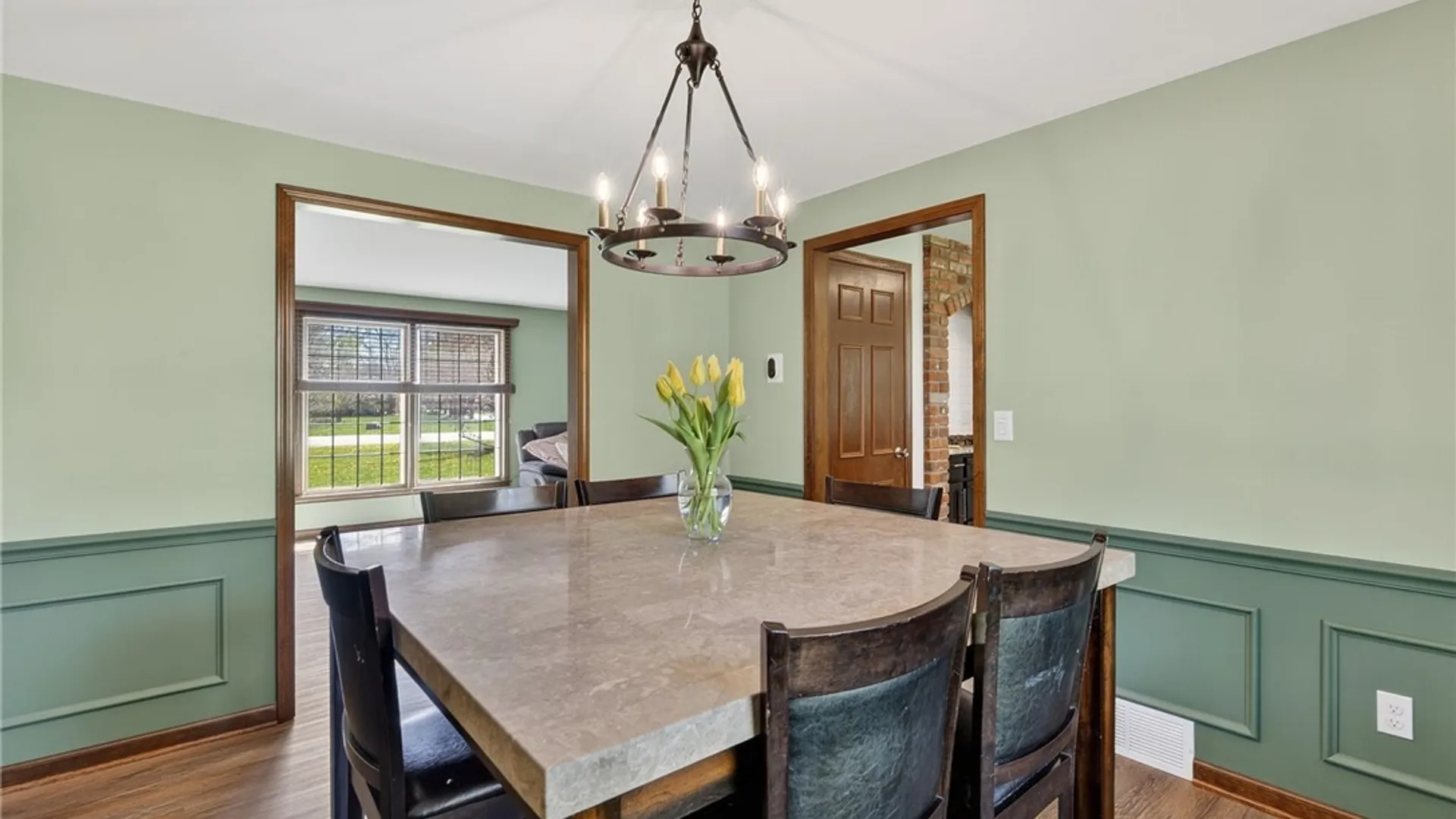 Property at 130 Paradise Road, Amherst, NY 14051 16