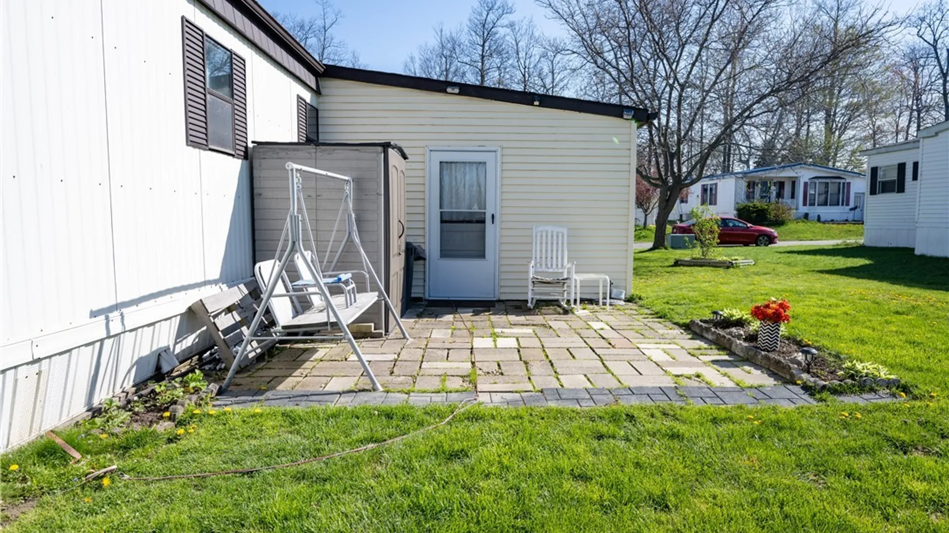 Property at 57 Waterview Parkway, Hamburg, NY 14075 10