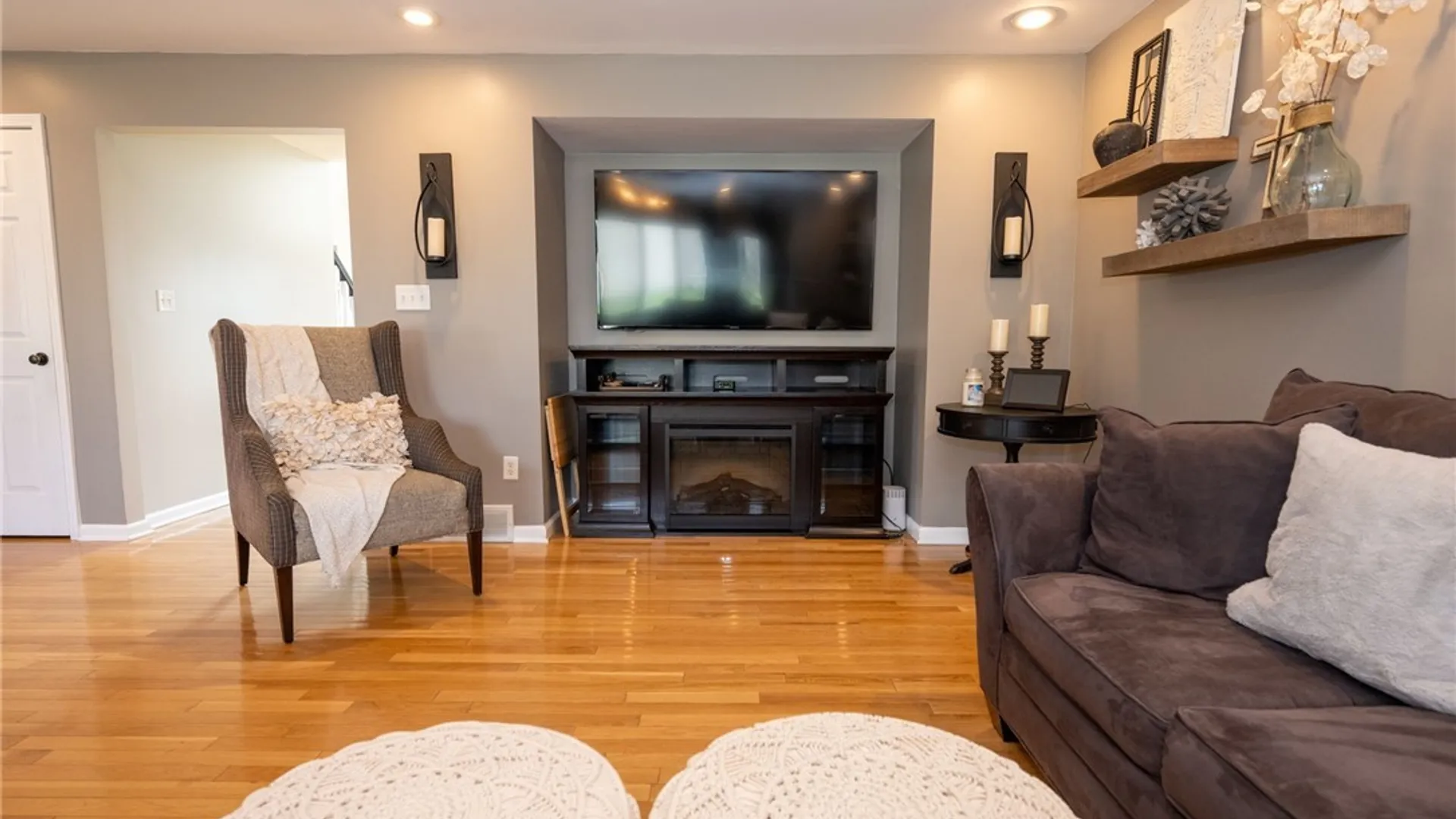 Property at 61 Brook Lane, West Seneca, NY 14224 27