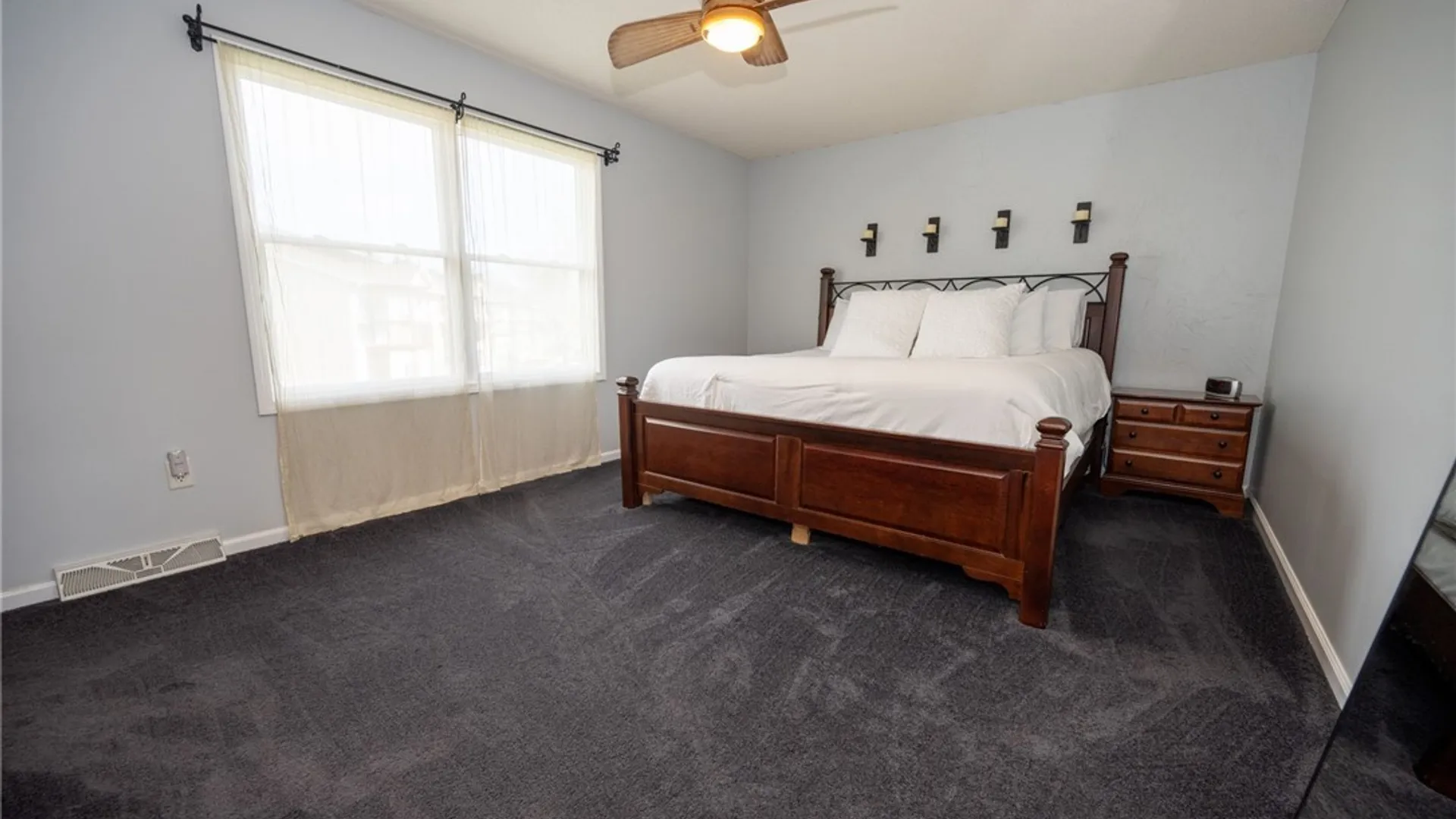 Property at 61 Brook Lane, West Seneca, NY 14224 32