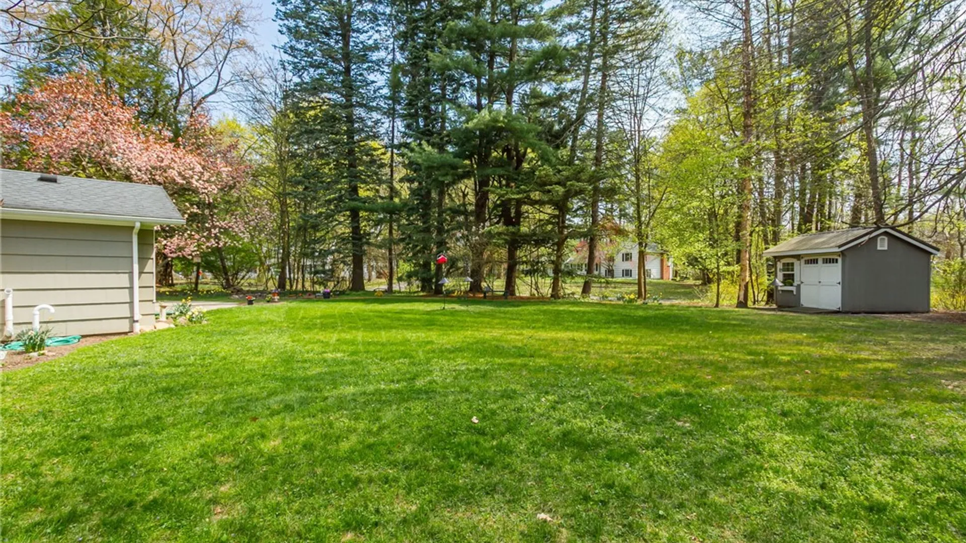 Property at 1 Creekside Road, Perinton, NY 14450 38