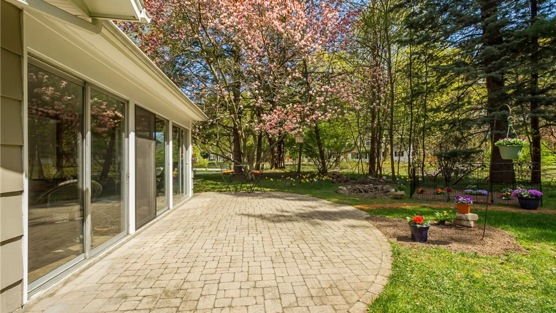 Property at 1 Creekside Road, Perinton, NY 14450 45