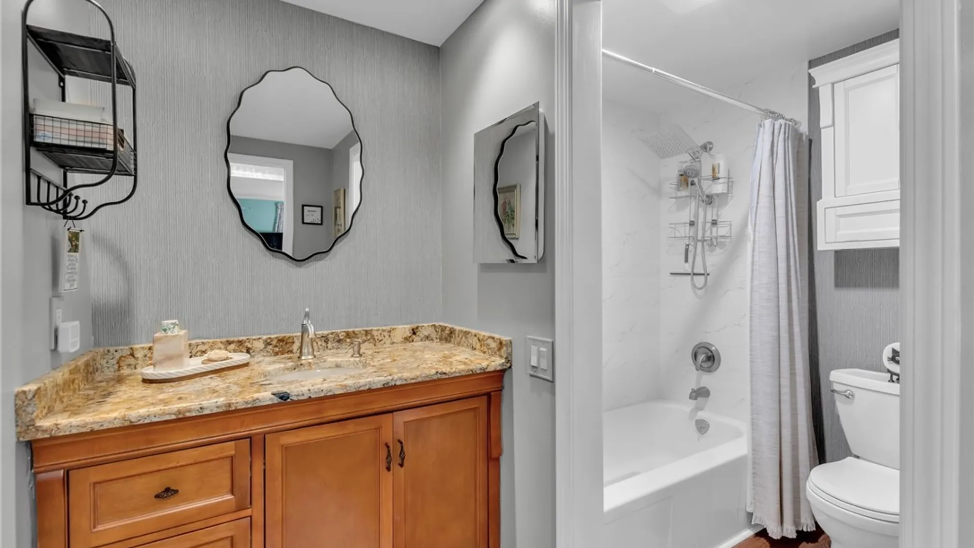 Property at 60 Hamlin, Amherst, NY 14221 23