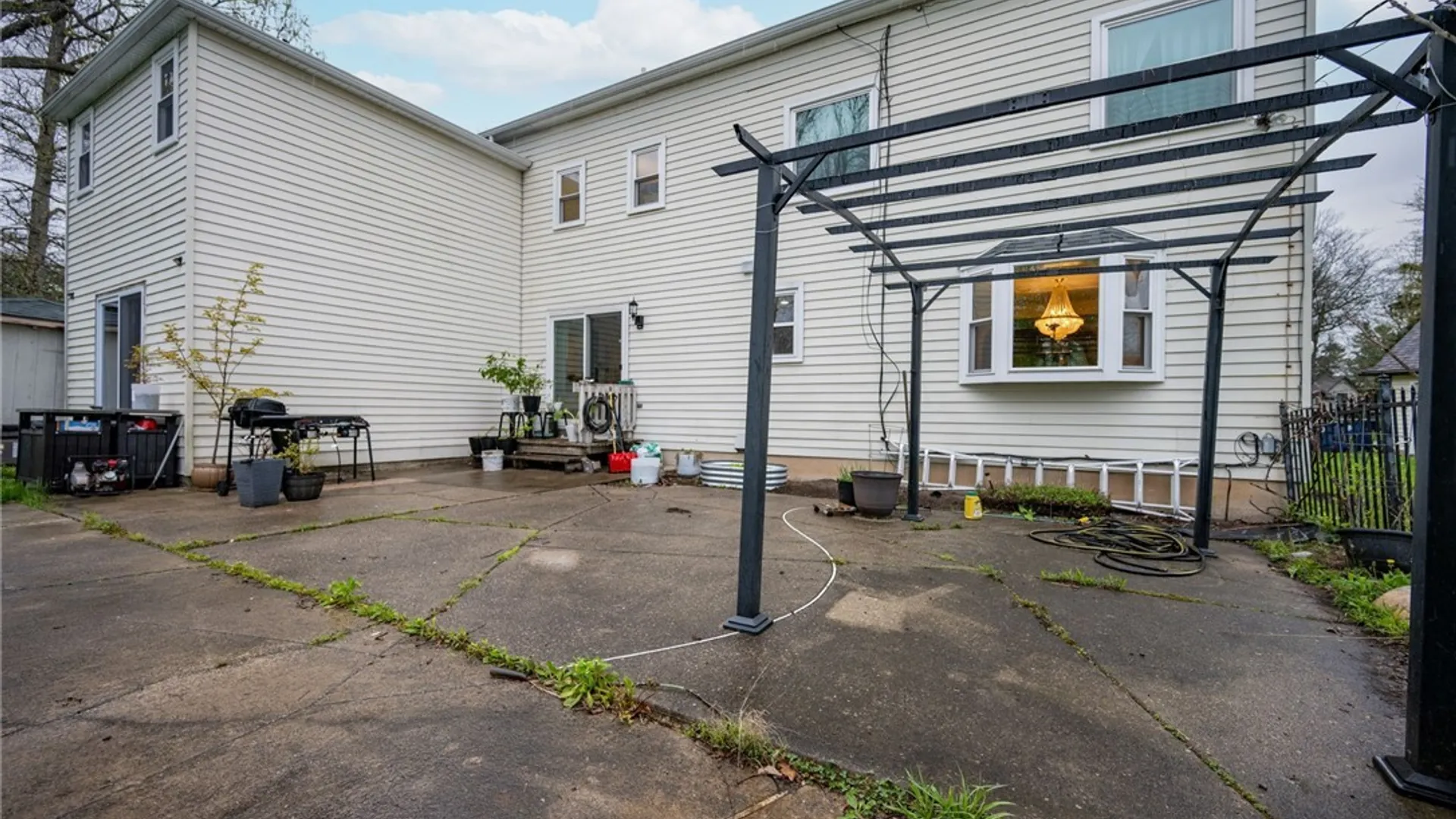 Property at 23 Fennec Lane, Amherst, NY 14051 42
