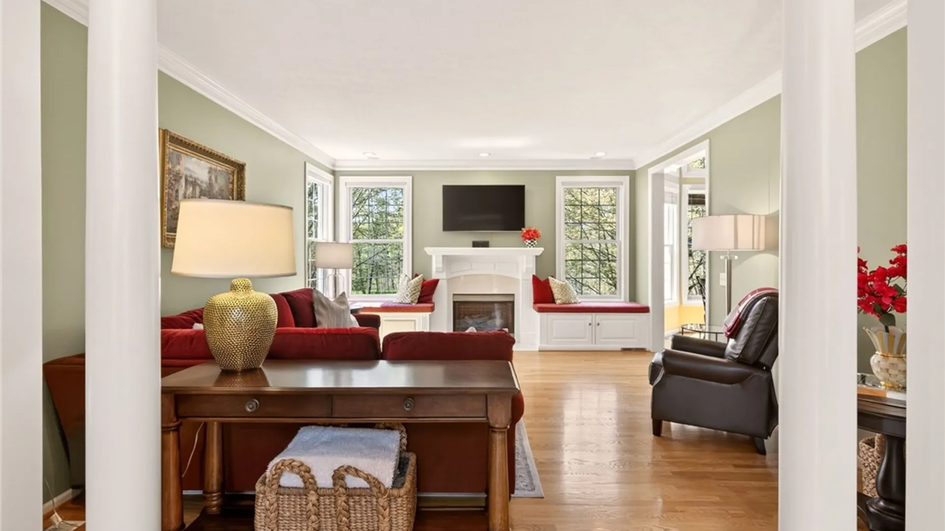 Property at 17 Royale Drive, Perinton, NY 14450 18