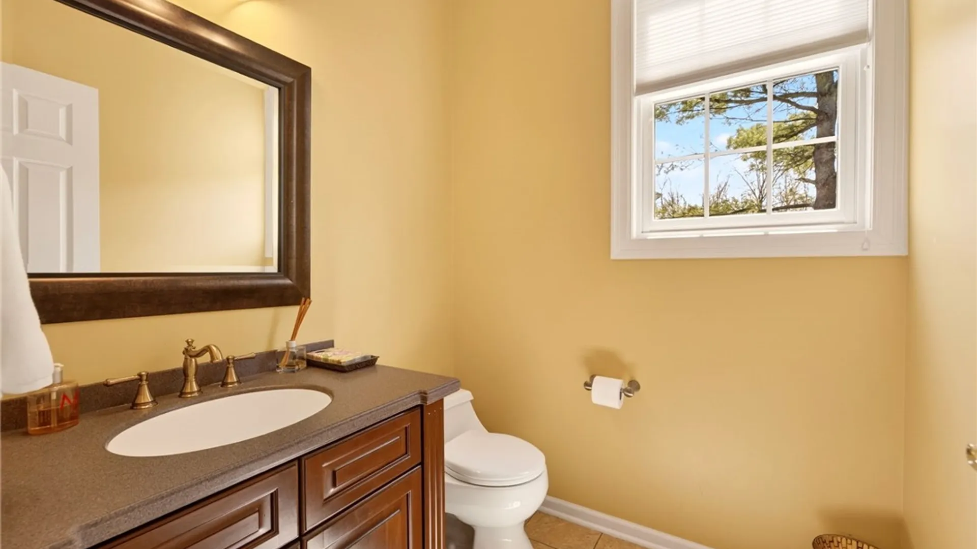 Property at 17 Royale Drive, Perinton, NY 14450 25