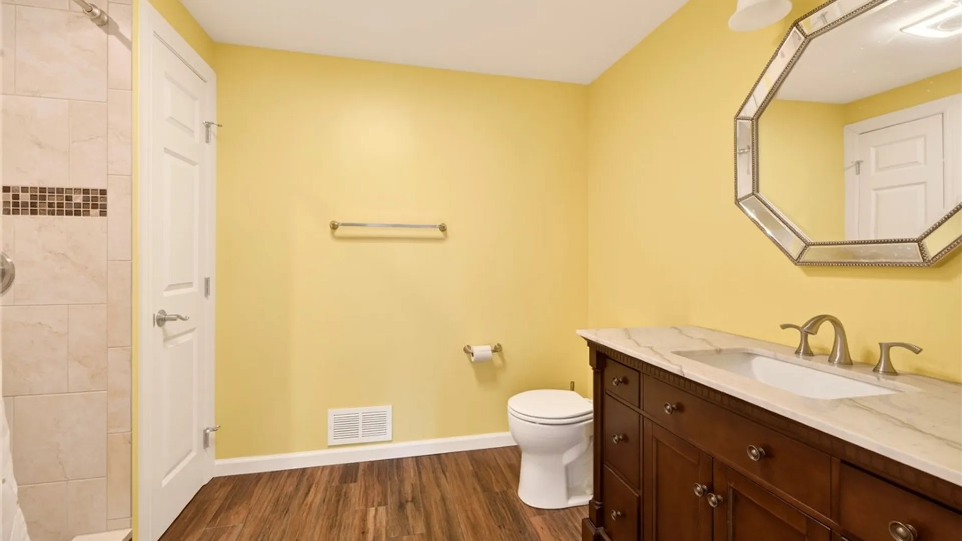 Property at 17 Royale Drive, Perinton, NY 14450 39