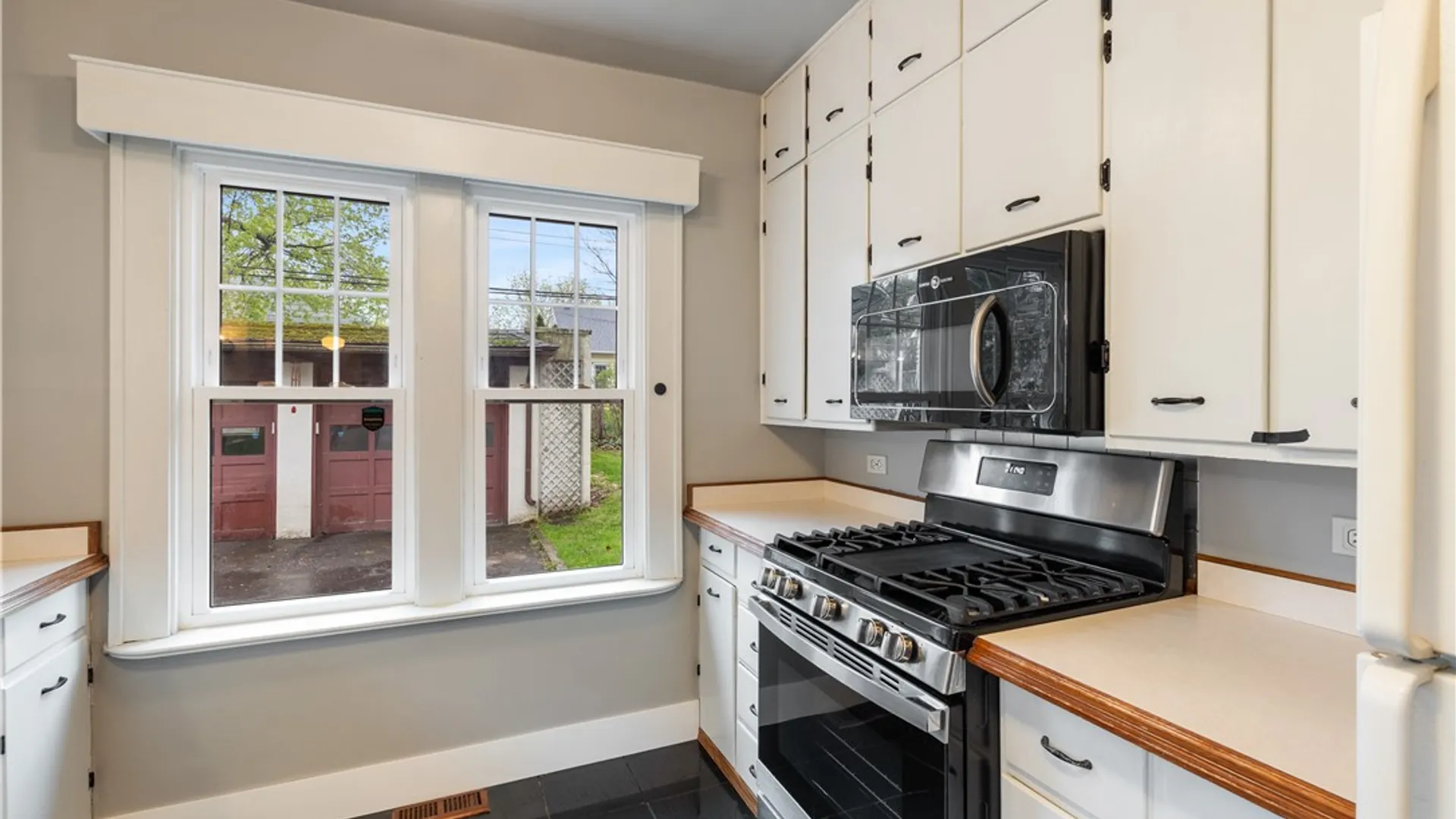 Property at 299 Spencer Road, Irondequoit, NY 14609 20