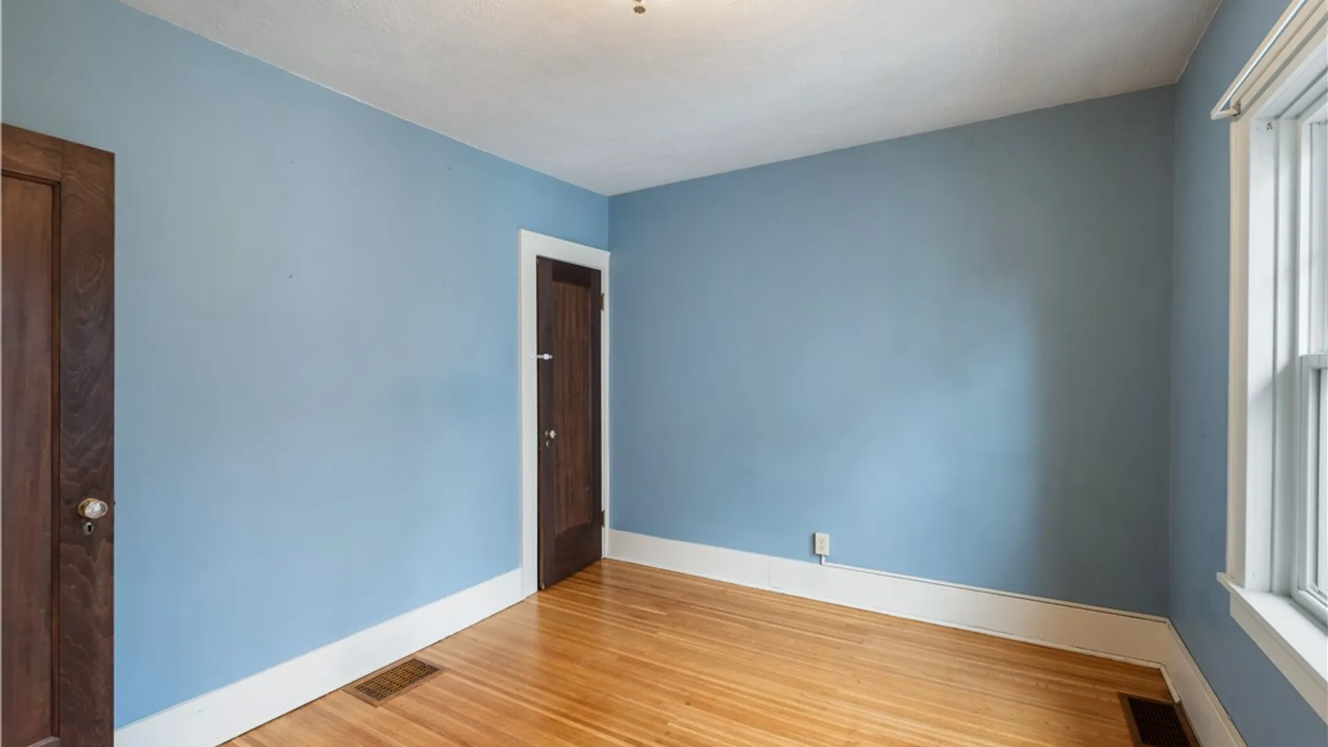 Property at 299 Spencer Road, Irondequoit, NY 14609 27