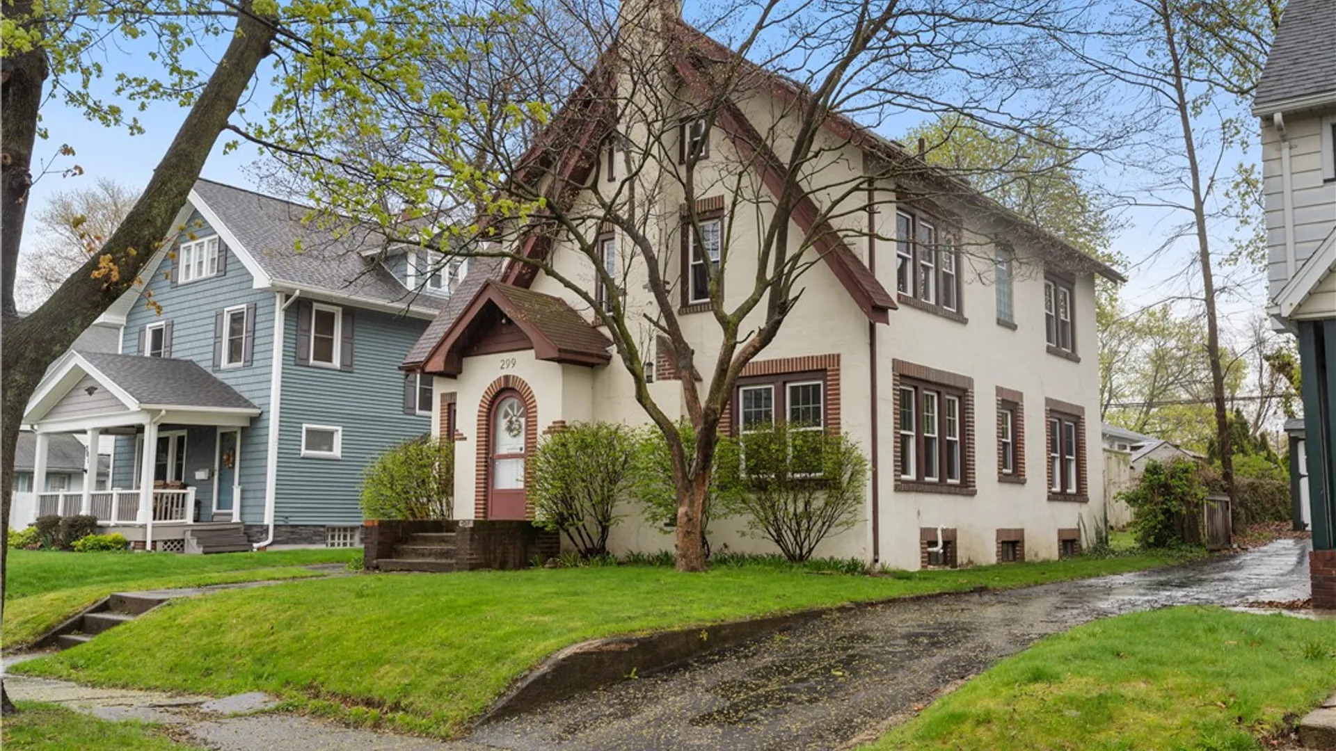 Property at 299 Spencer Road, Irondequoit, NY 14609 3