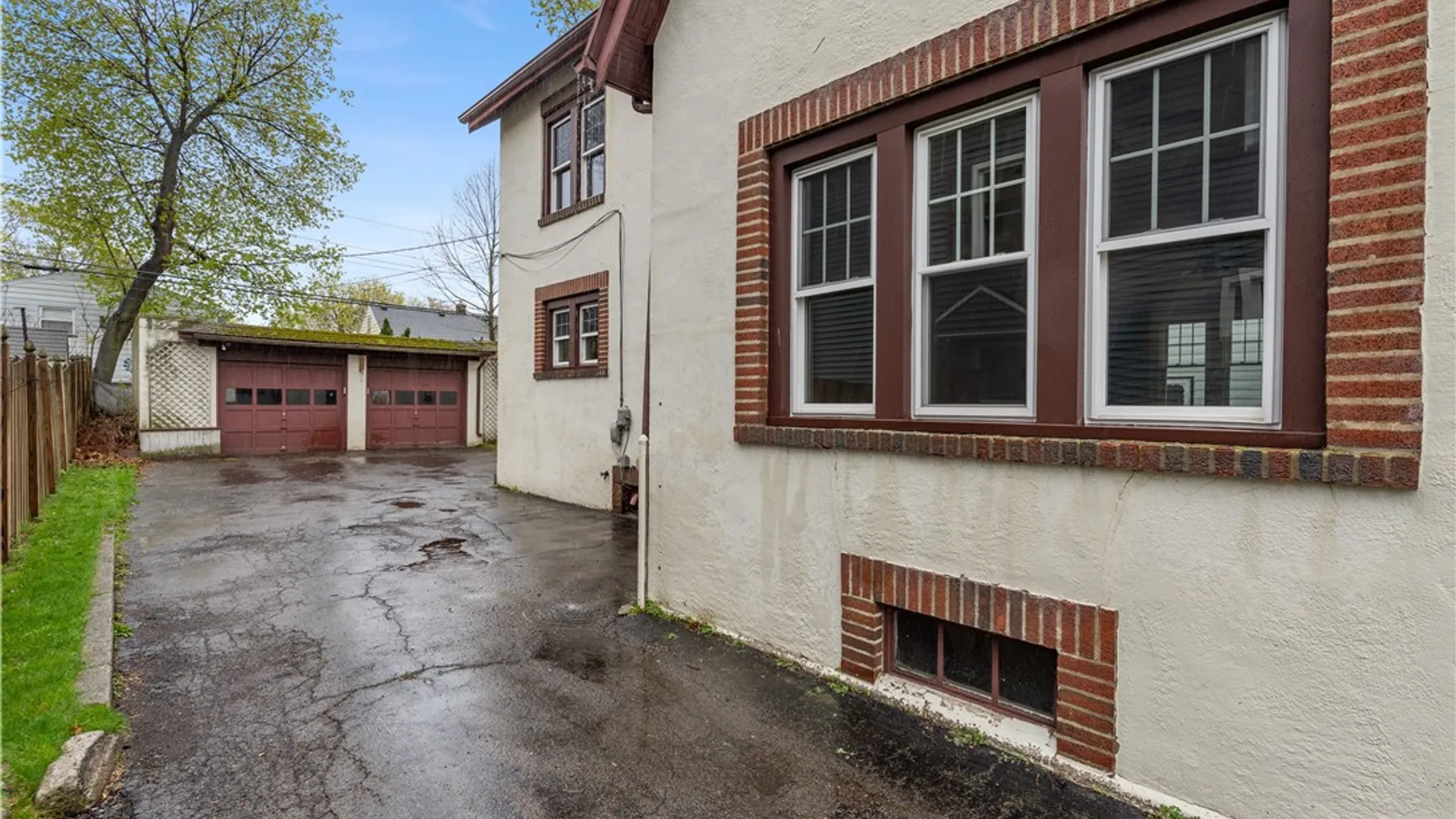 Property at 299 Spencer Road, Irondequoit, NY 14609 44