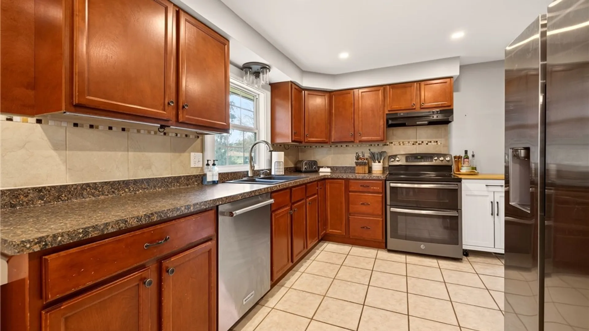 Property at 24 Everett Drive, Chili, NY 14624 6