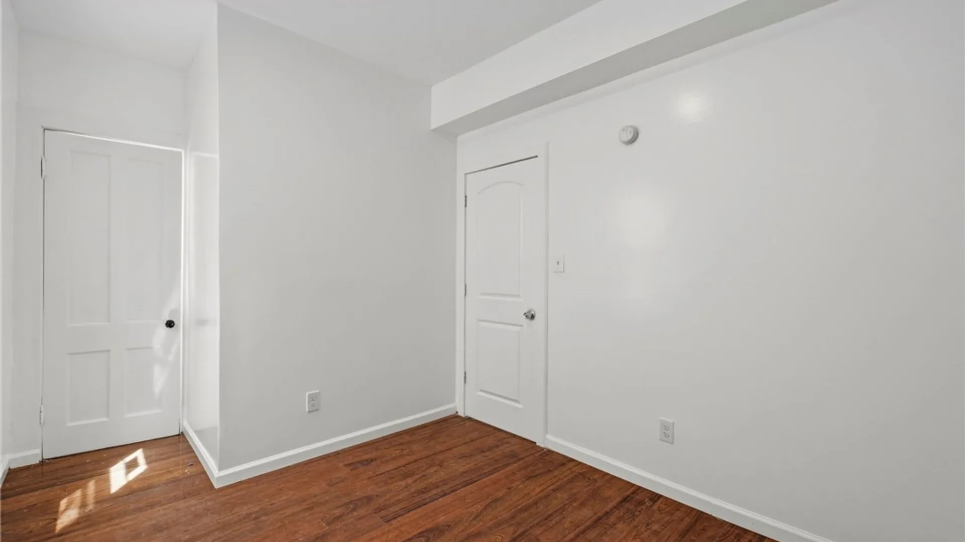 Property at 119 Edna Place, Buffalo, NY 14209 11