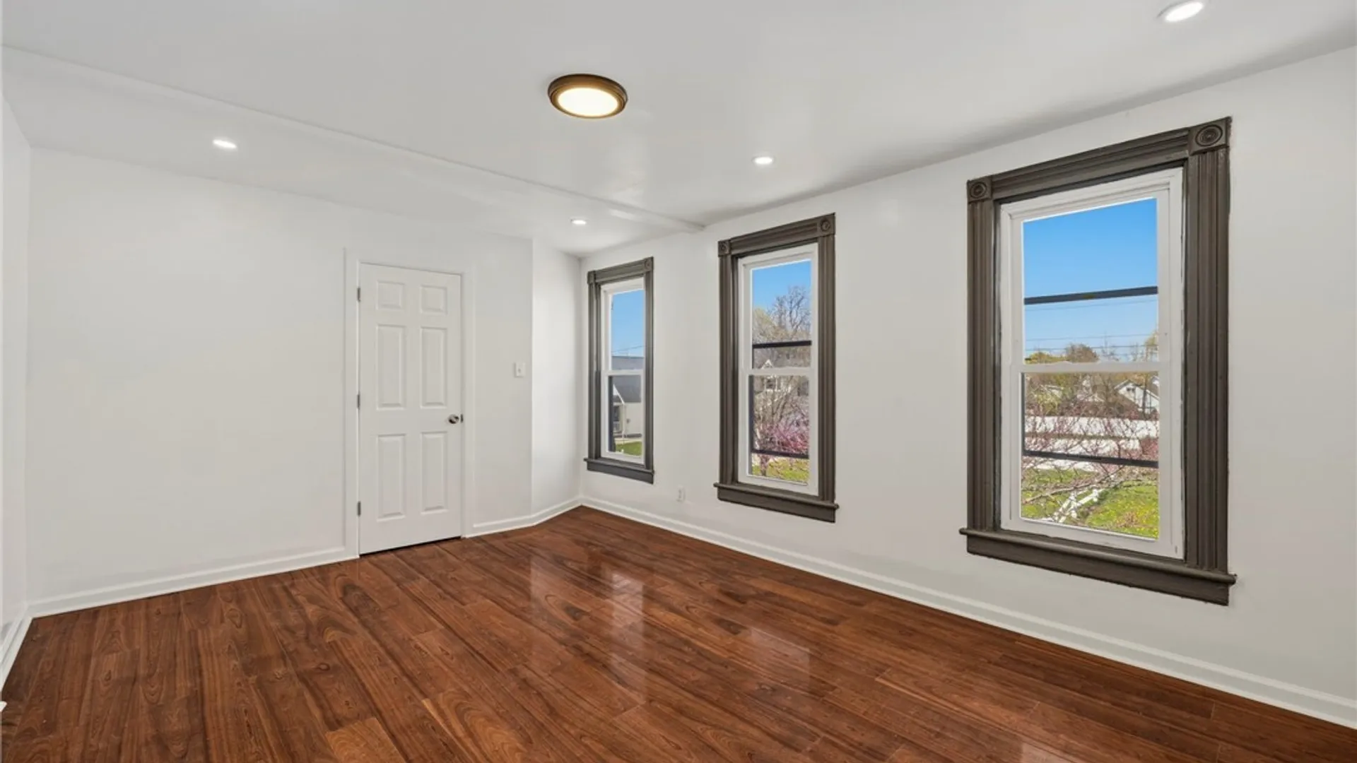 Property at 119 Edna Place, Buffalo, NY 14209 24