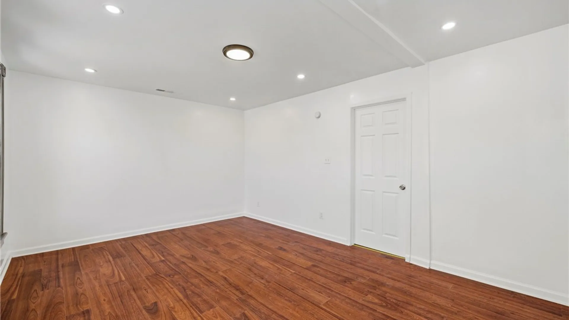 Property at 119 Edna Place, Buffalo, NY 14209 25