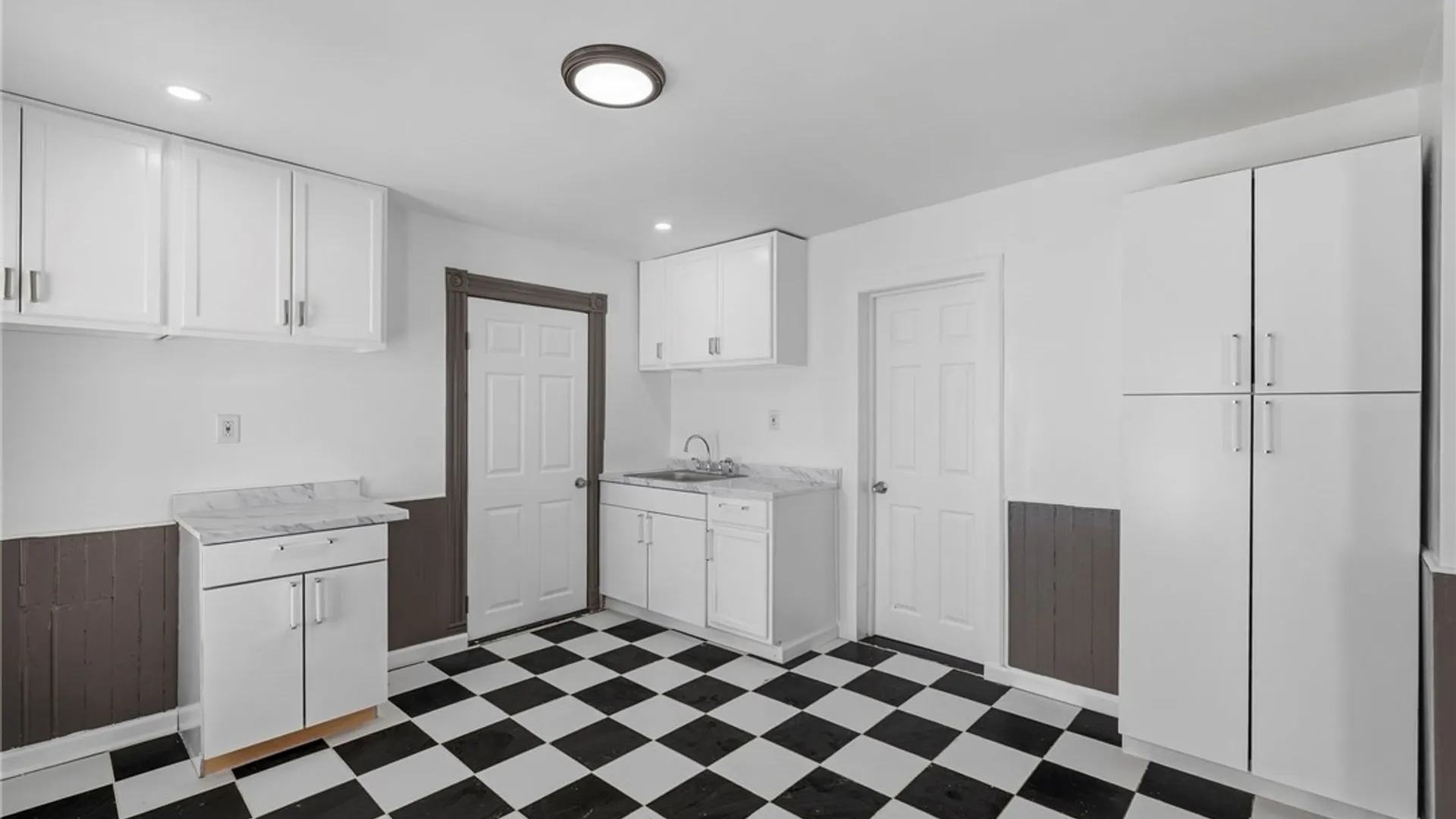 Property at 119 Edna Place, Buffalo, NY 14209 28