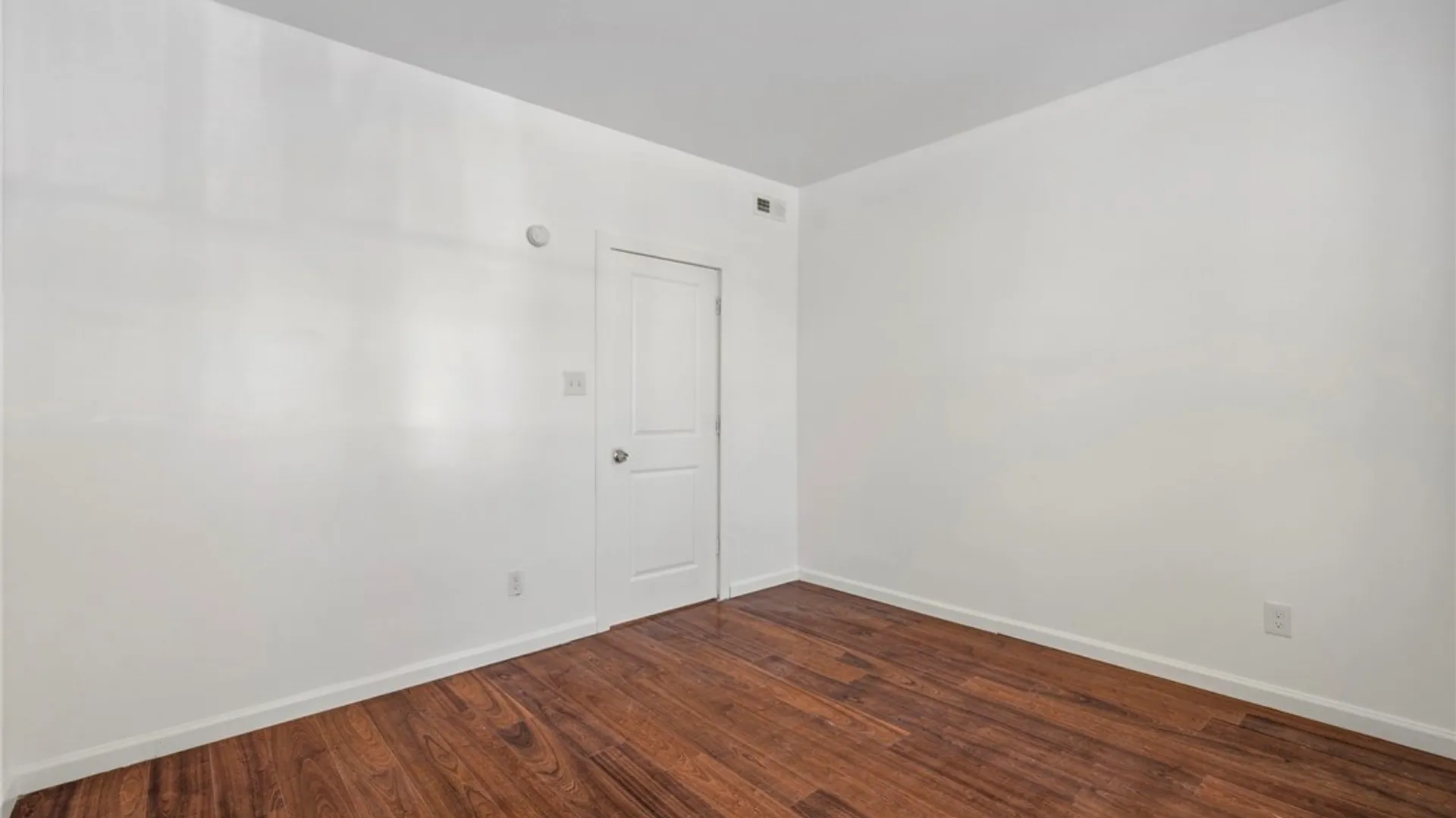 Property at 119 Edna Place, Buffalo, NY 14209 9