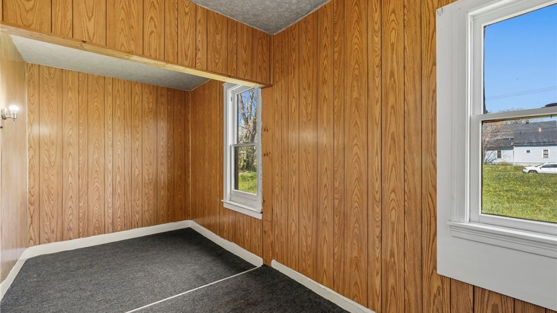 Property at 214 Shumway Street, Buffalo, NY 14212 8