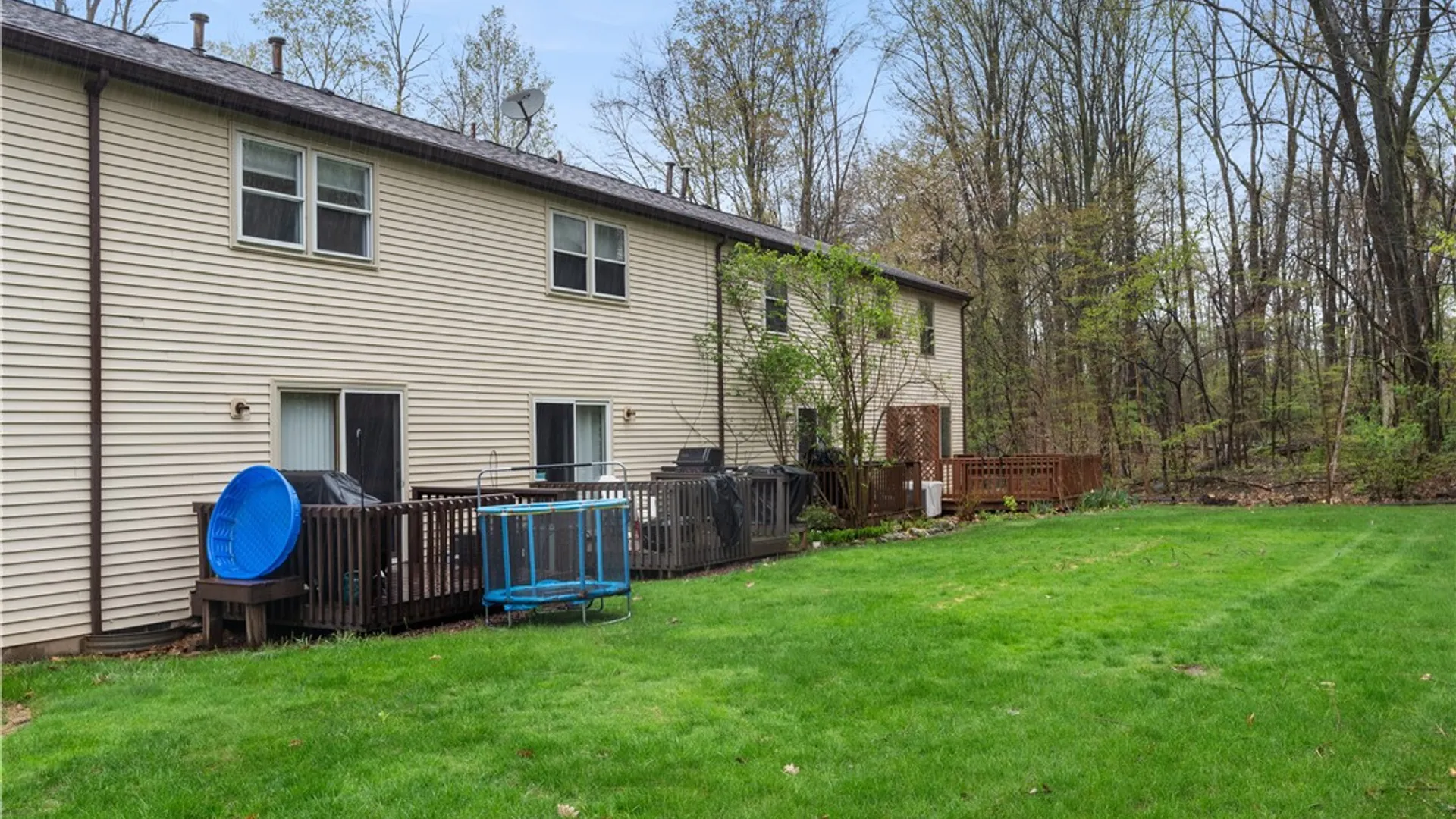 Property at 63 Woodridge, Henrietta, NY 14467 37