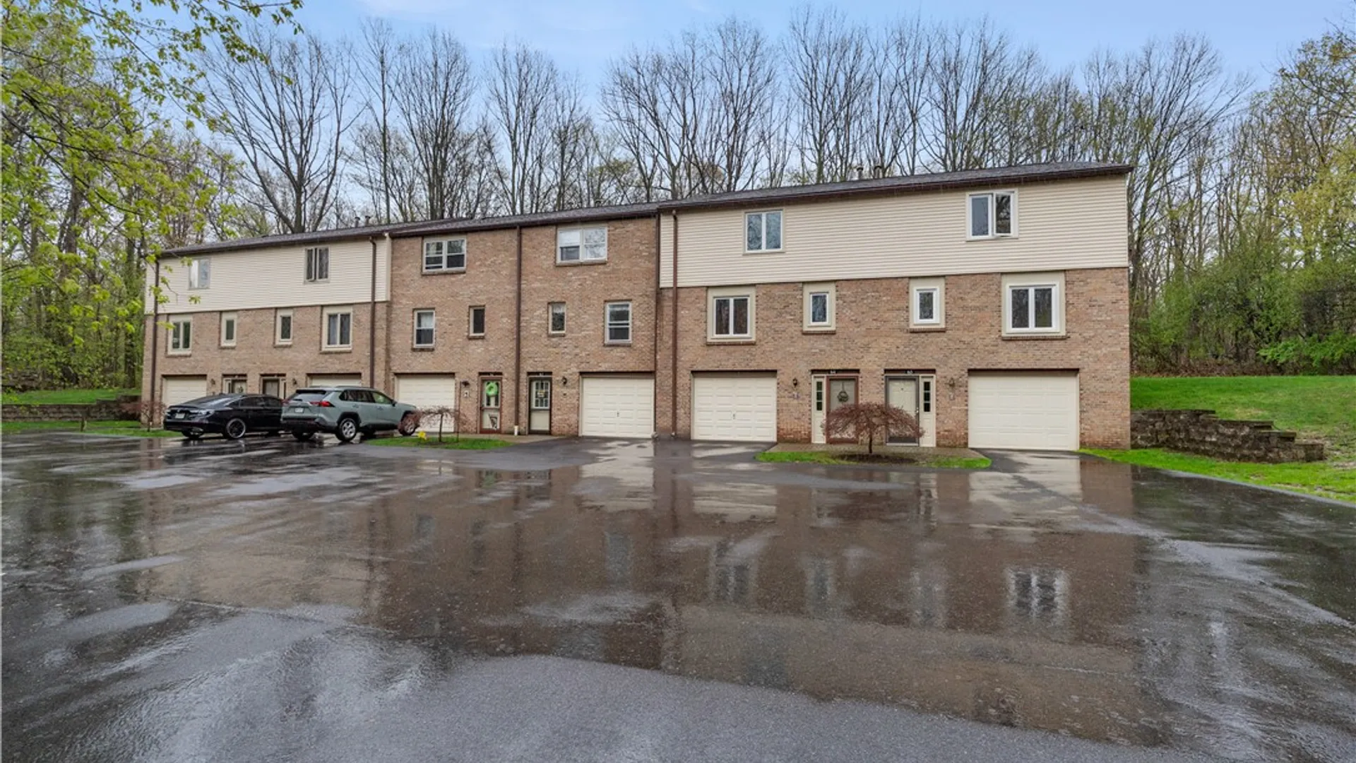 Property at 63 Woodridge, Henrietta, NY 14467 39