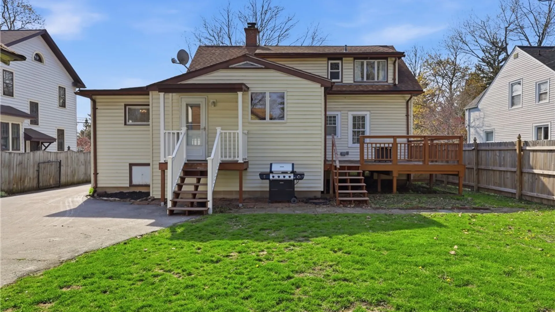 Property at 156 Garrison Road, Amherst, NY 14221 37