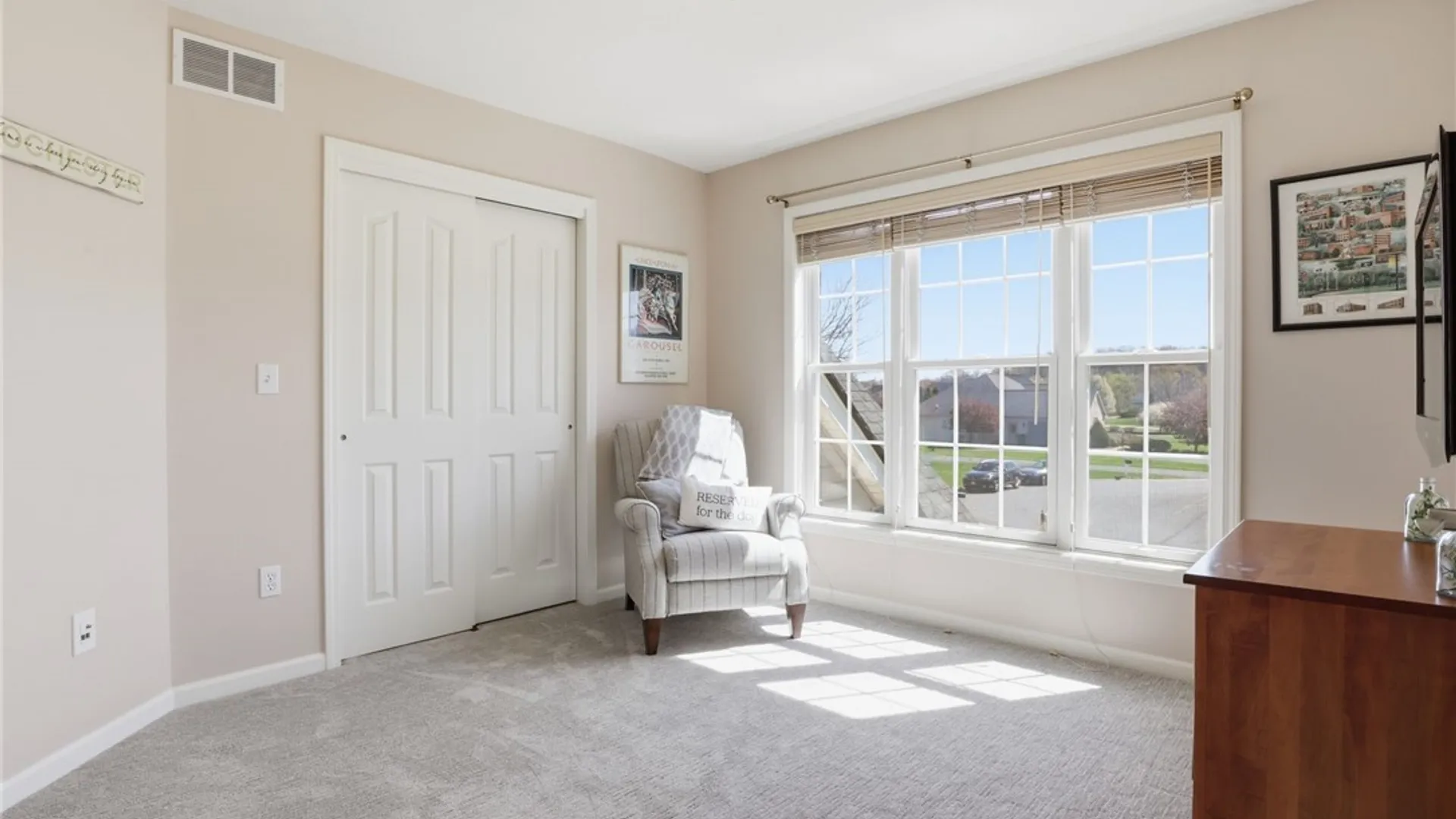 Property at 6988 Hackney Circle, Victor, NY 14564 29