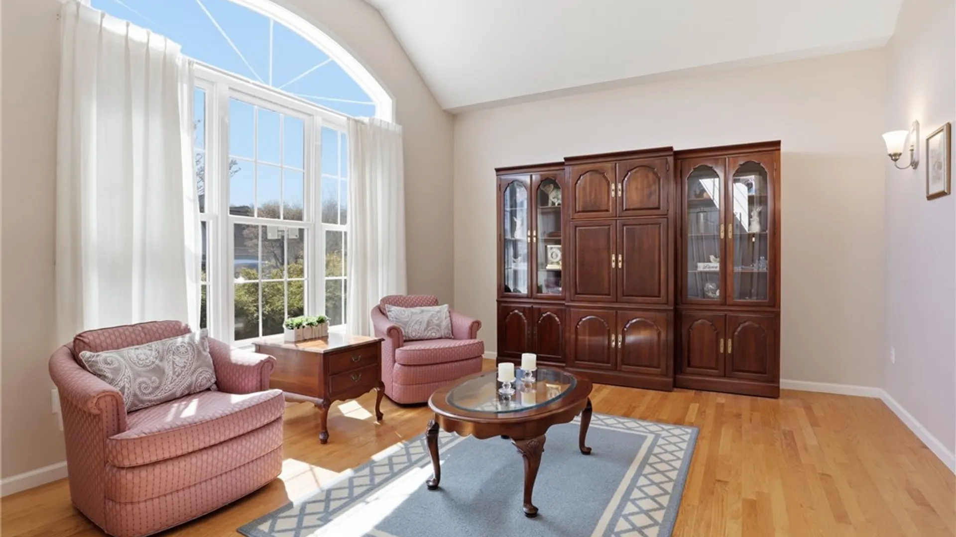 Property at 6988 Hackney Circle, Victor, NY 14564 8