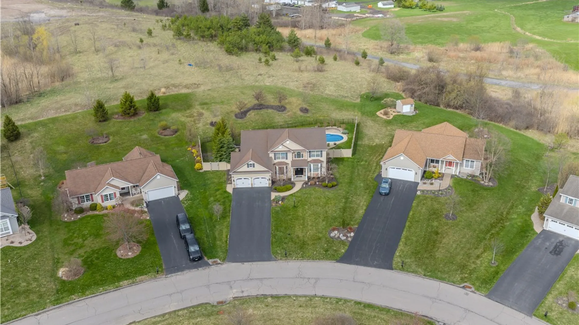 Property at 3719 Pegasus Circle, Camillus, NY 13209 4