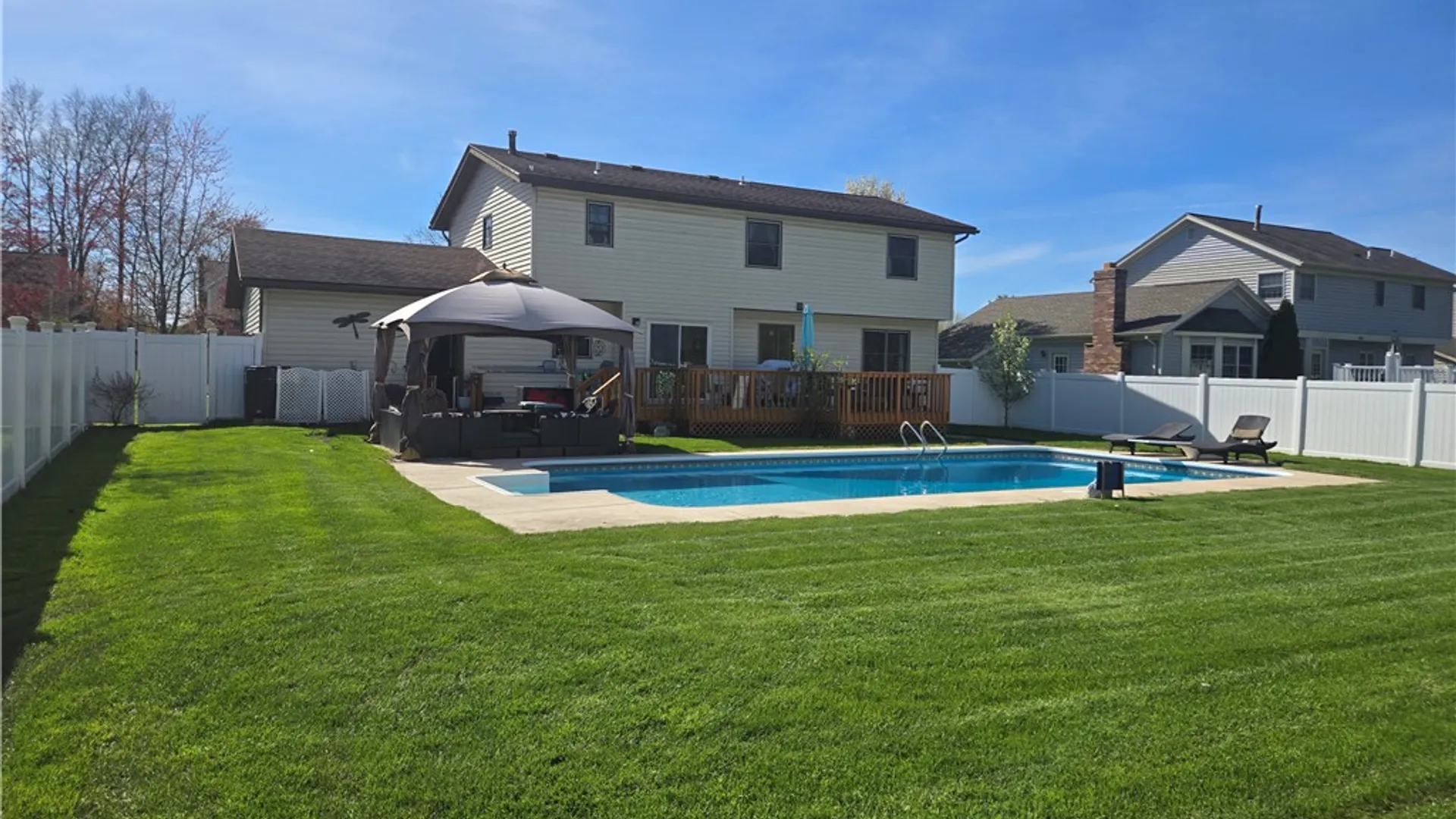 Property at 82 Mill Run Drive, Greece, NY 14626 27