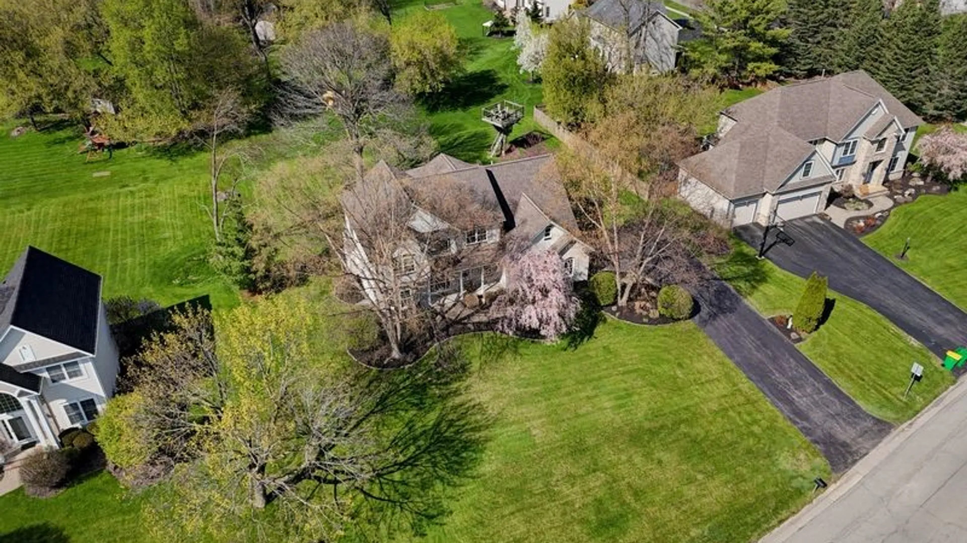 Property at 4 Splendor Wood Drive, Penfield, NY 14526 49