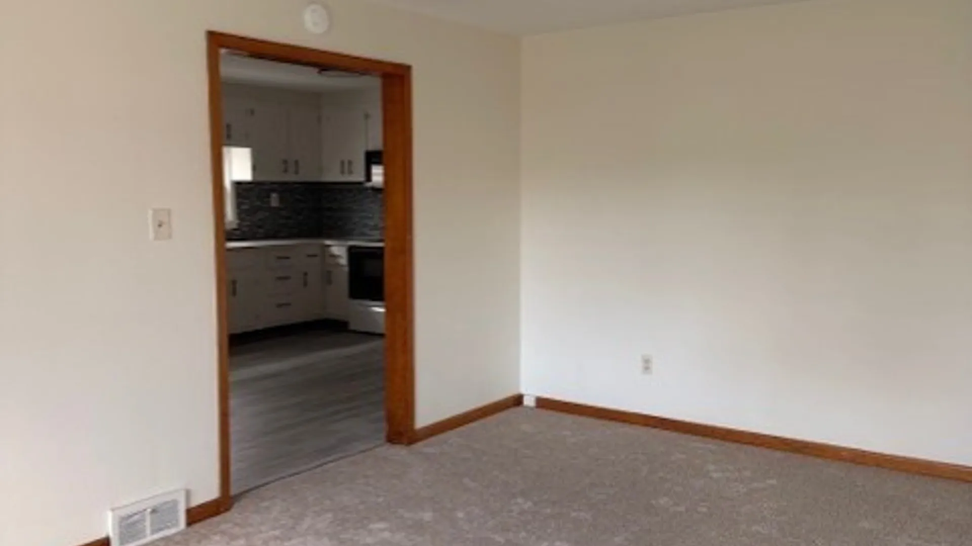 Property at 203 Highland Avenue, Tonawanda, NY 14150 14
