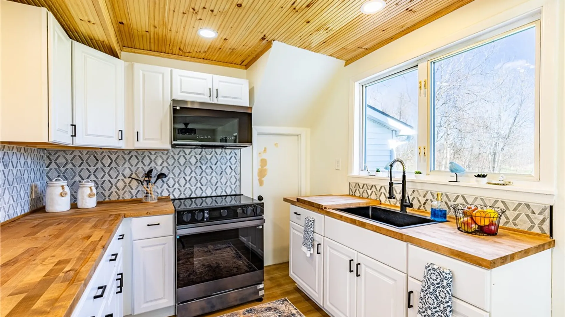 Property at 2946-2948 Roosevelt Highway, Hamlin, NY 14464 16