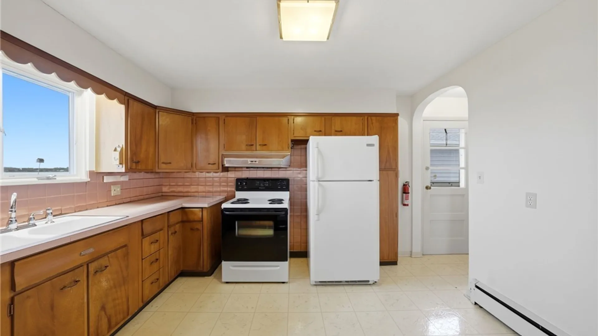 Property at 2484 River Road, Wheatfield, NY 14304 12