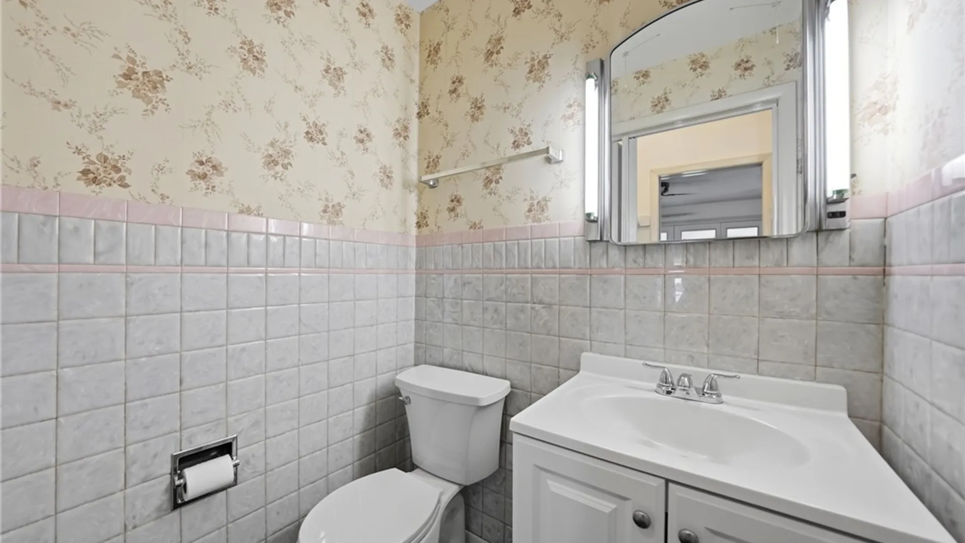 Property at 2484 River Road, Wheatfield, NY 14304 14