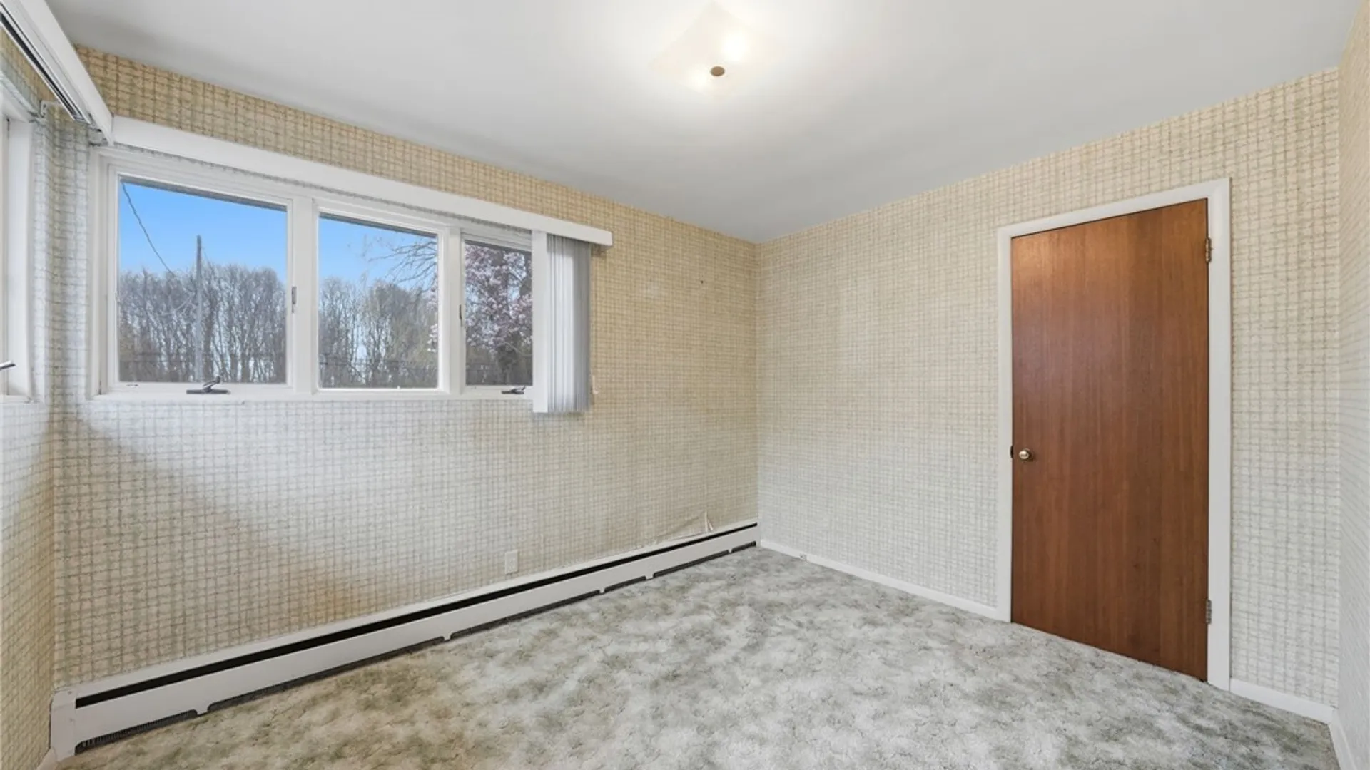 Property at 2484 River Road, Wheatfield, NY 14304 15