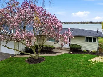 Property at 2484 River Road, Wheatfield, NY 14304